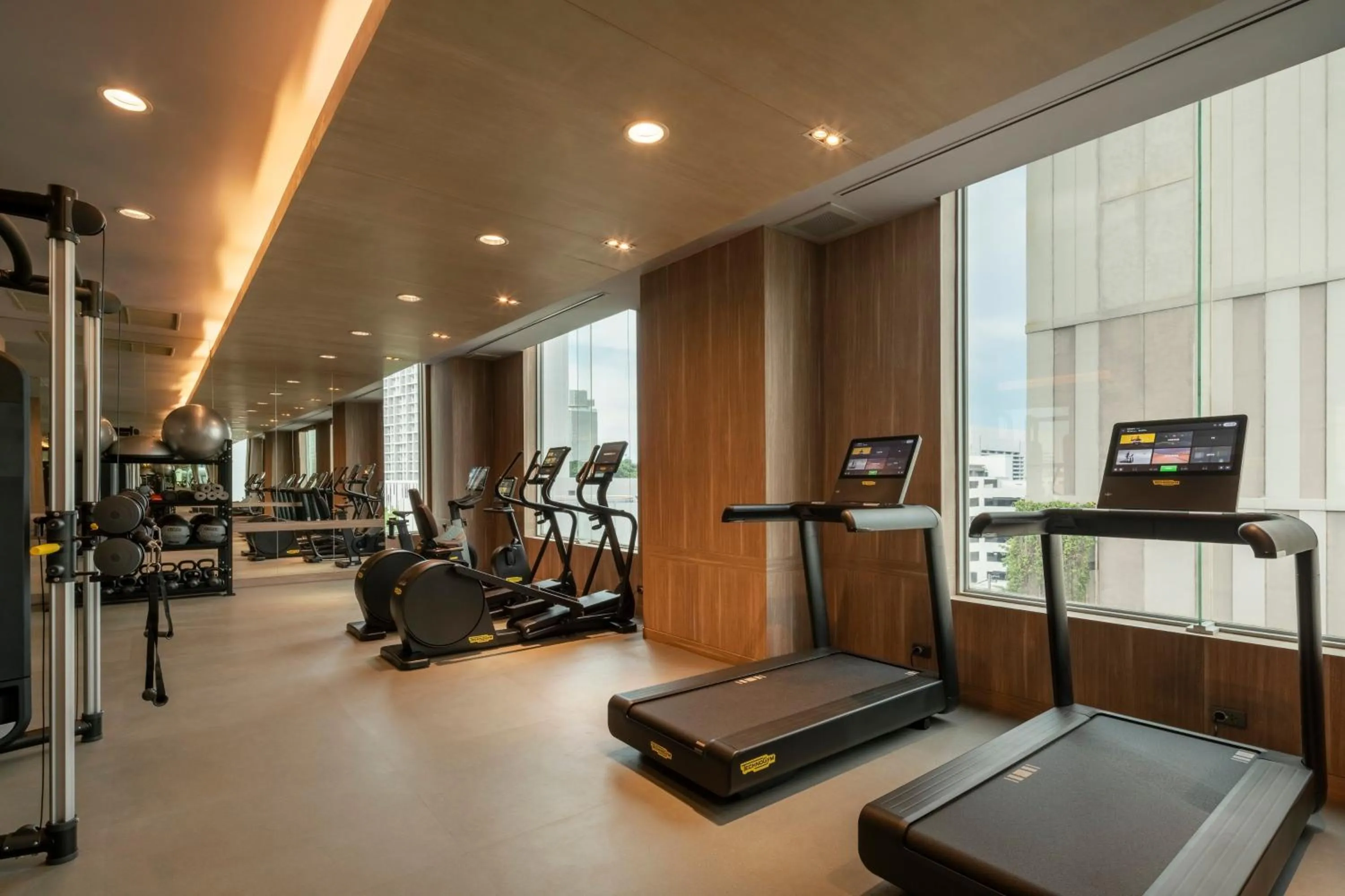 Fitness centre/facilities in Holiday Inn Pattaya by IHG