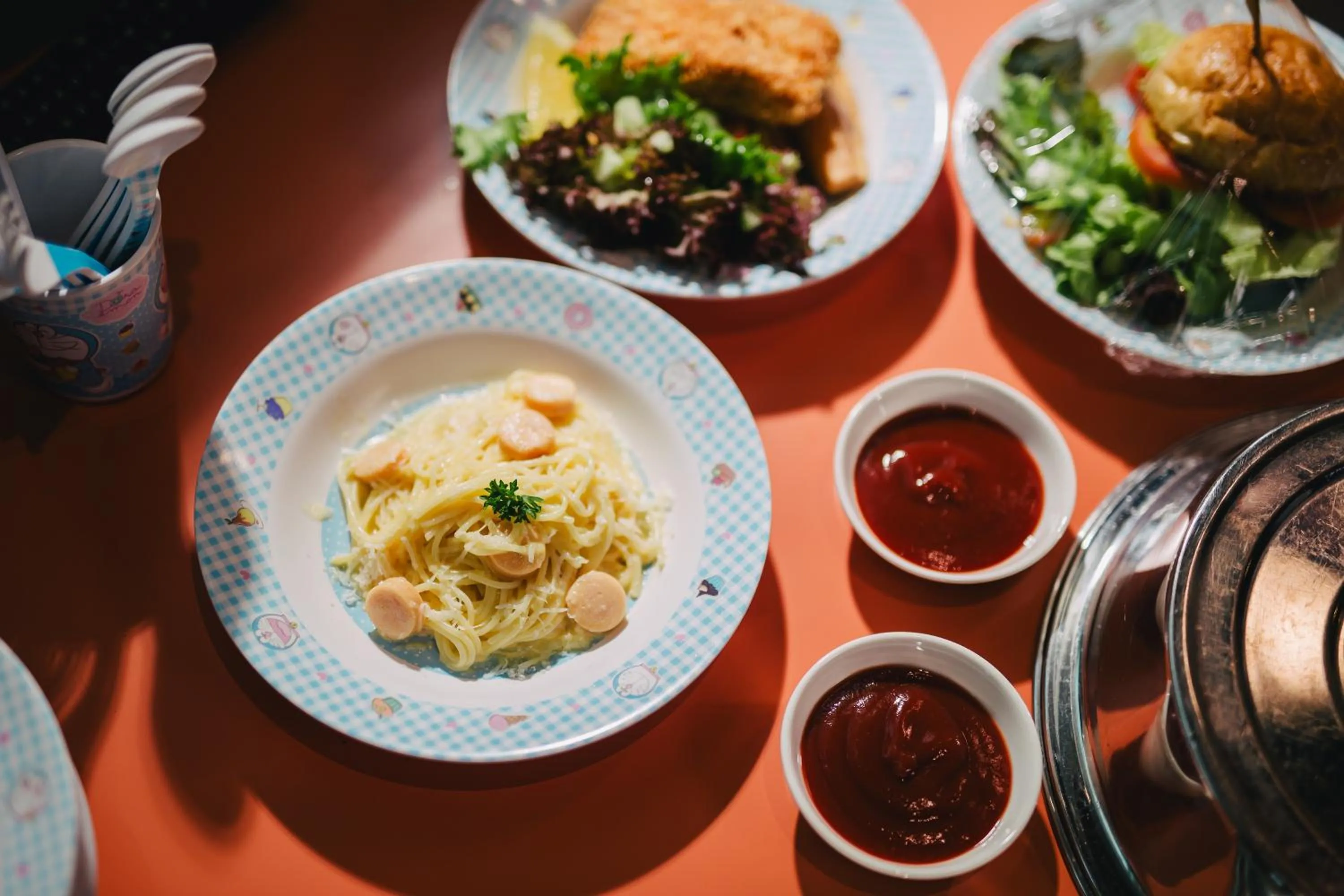 Food and drinks in Holiday Inn Pattaya by IHG