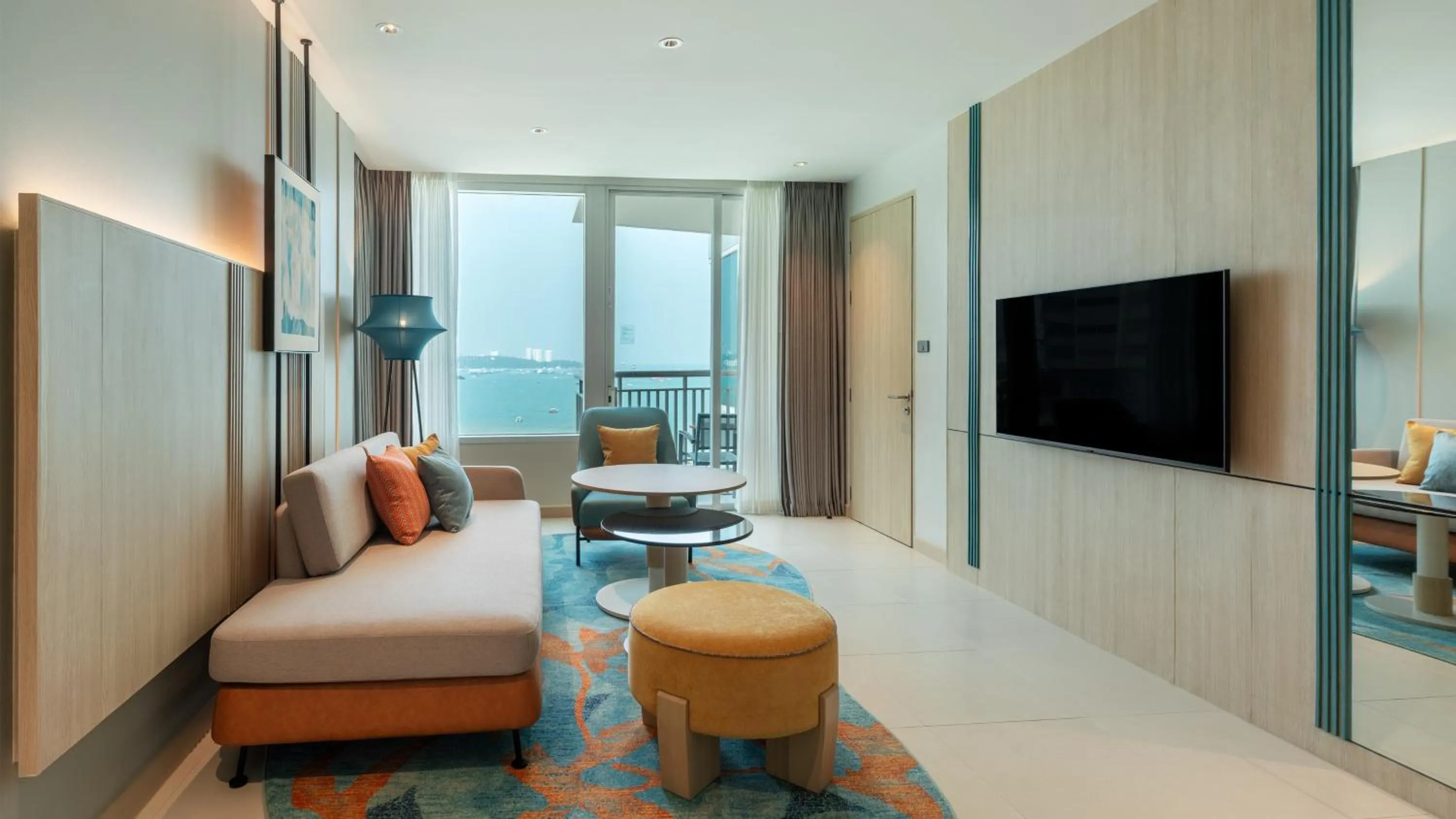 Photo of the whole room in Holiday Inn Pattaya by IHG