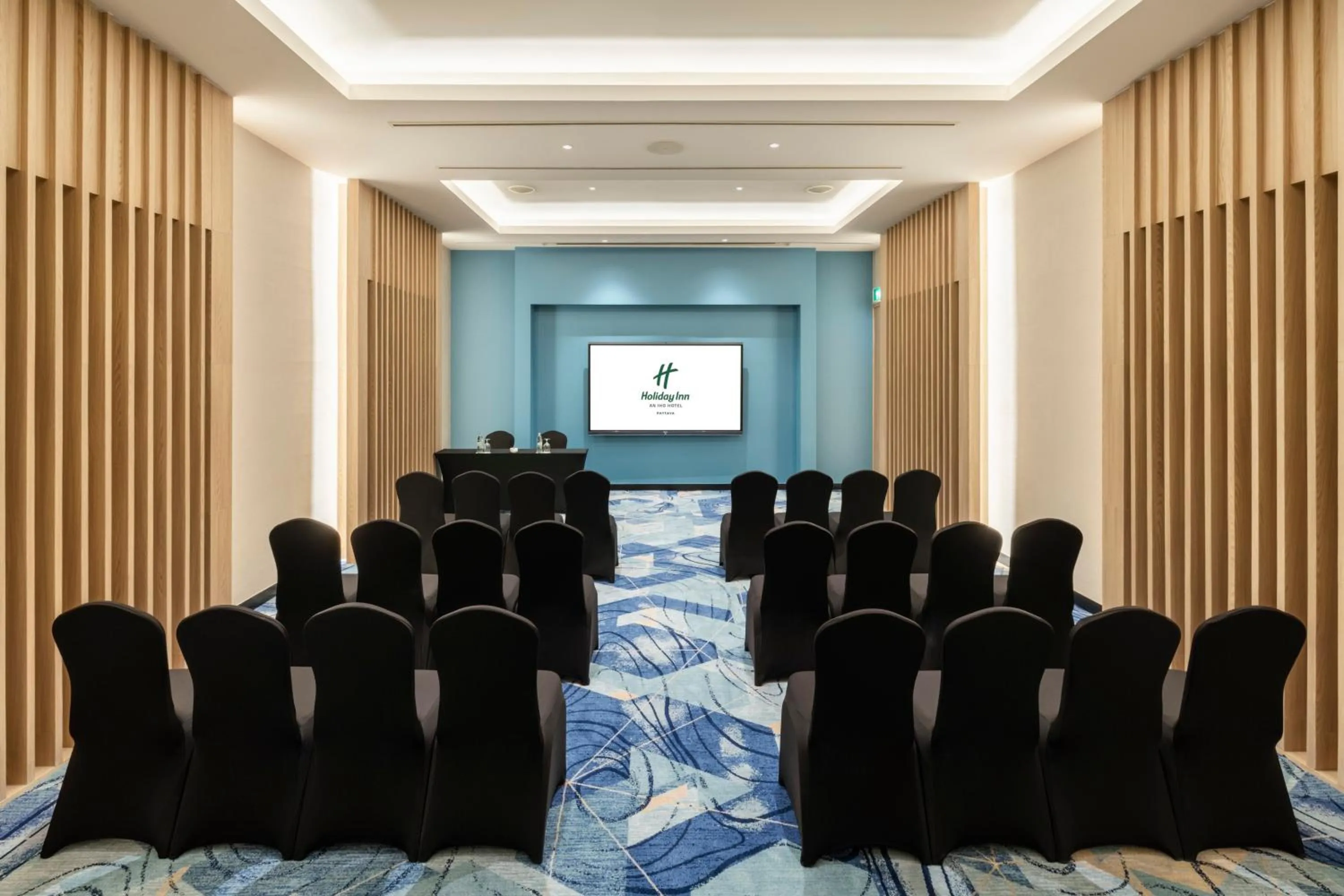Meeting/conference room in Holiday Inn Pattaya by IHG