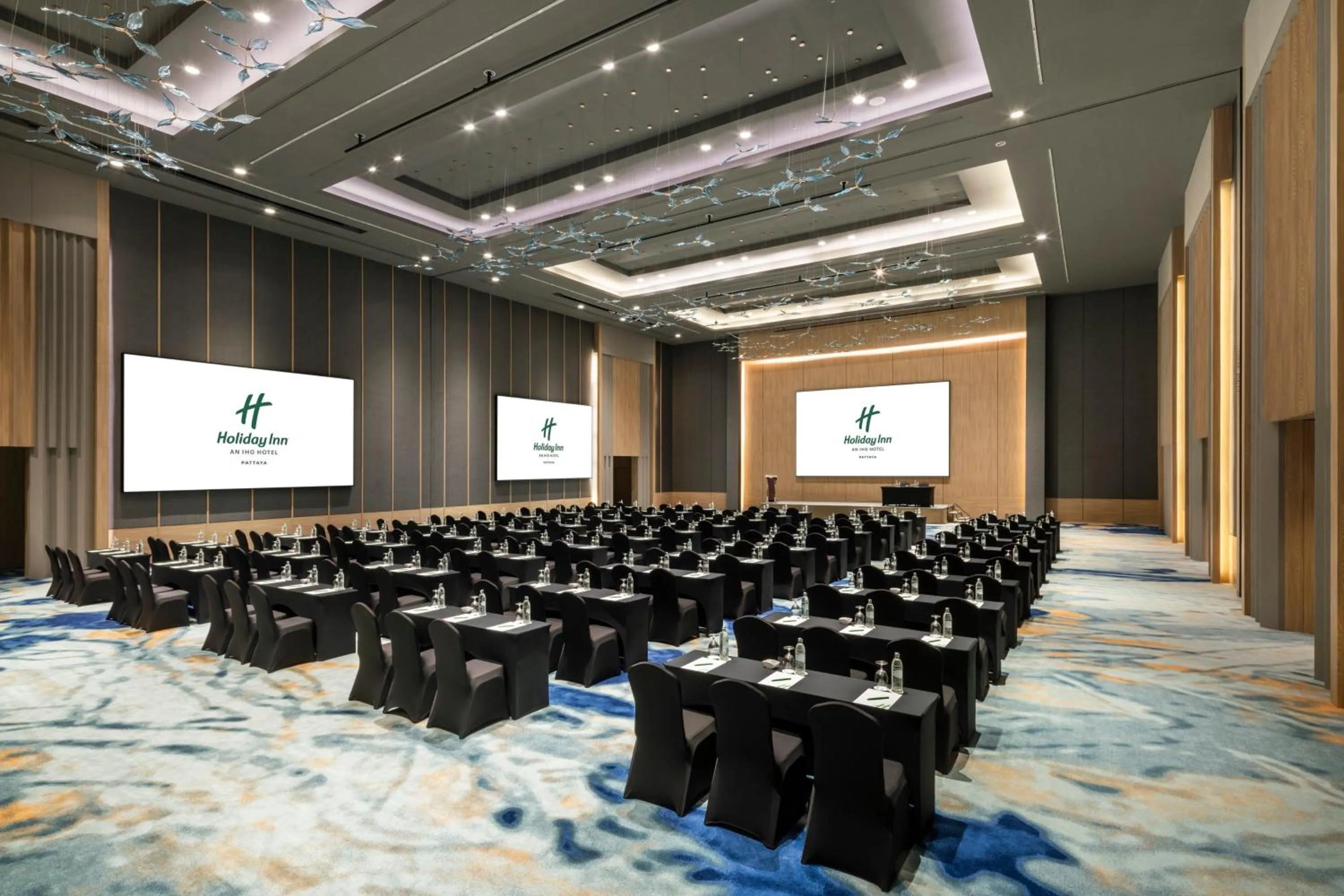 Meeting/conference room in Holiday Inn Pattaya by IHG