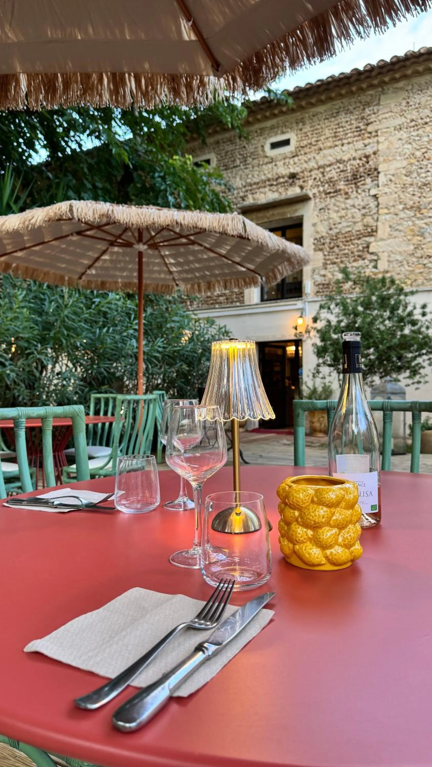 Restaurant/places to eat in Hotel Le Galambre