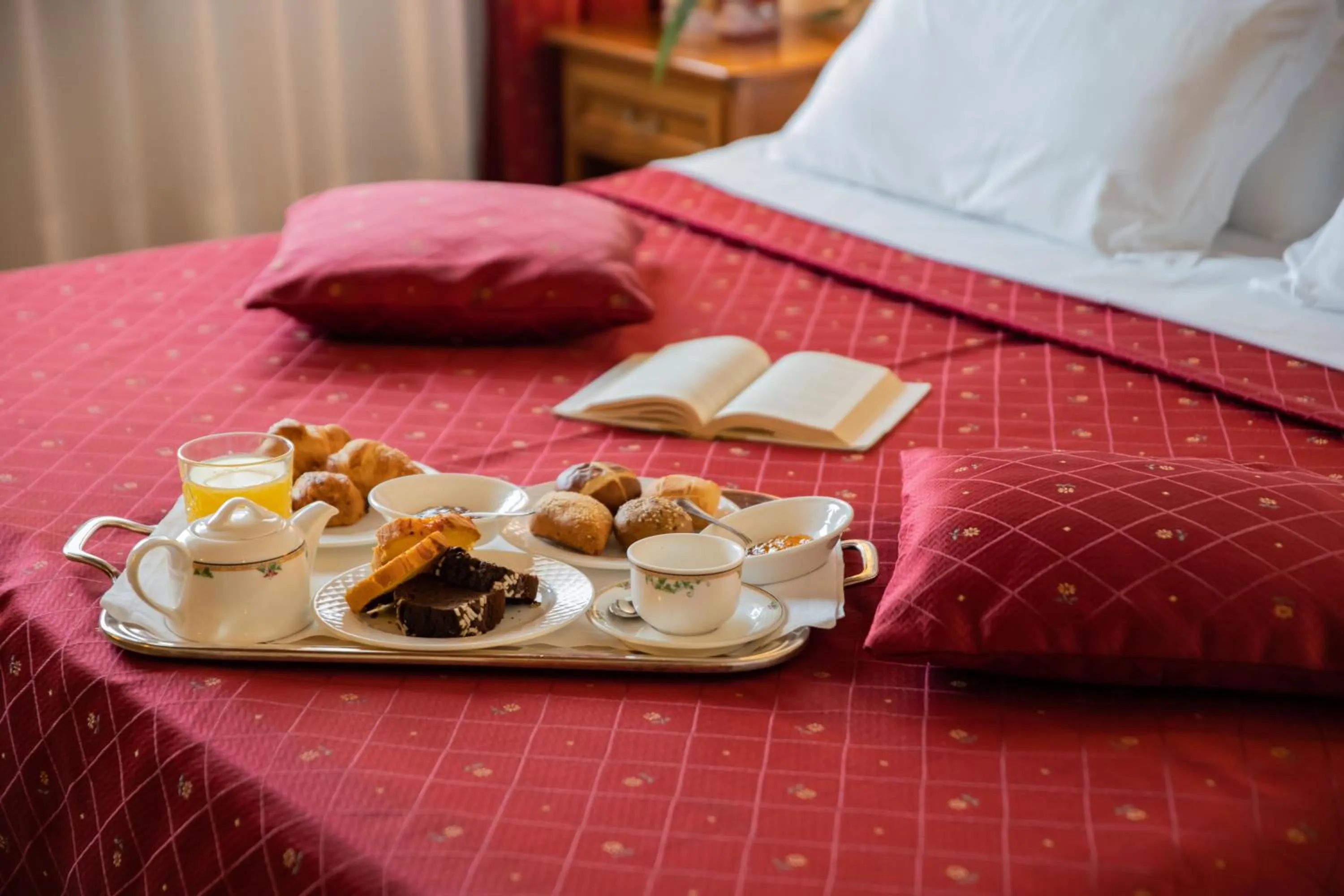 Bedroom, Bed in Hotel Ristorante Fior