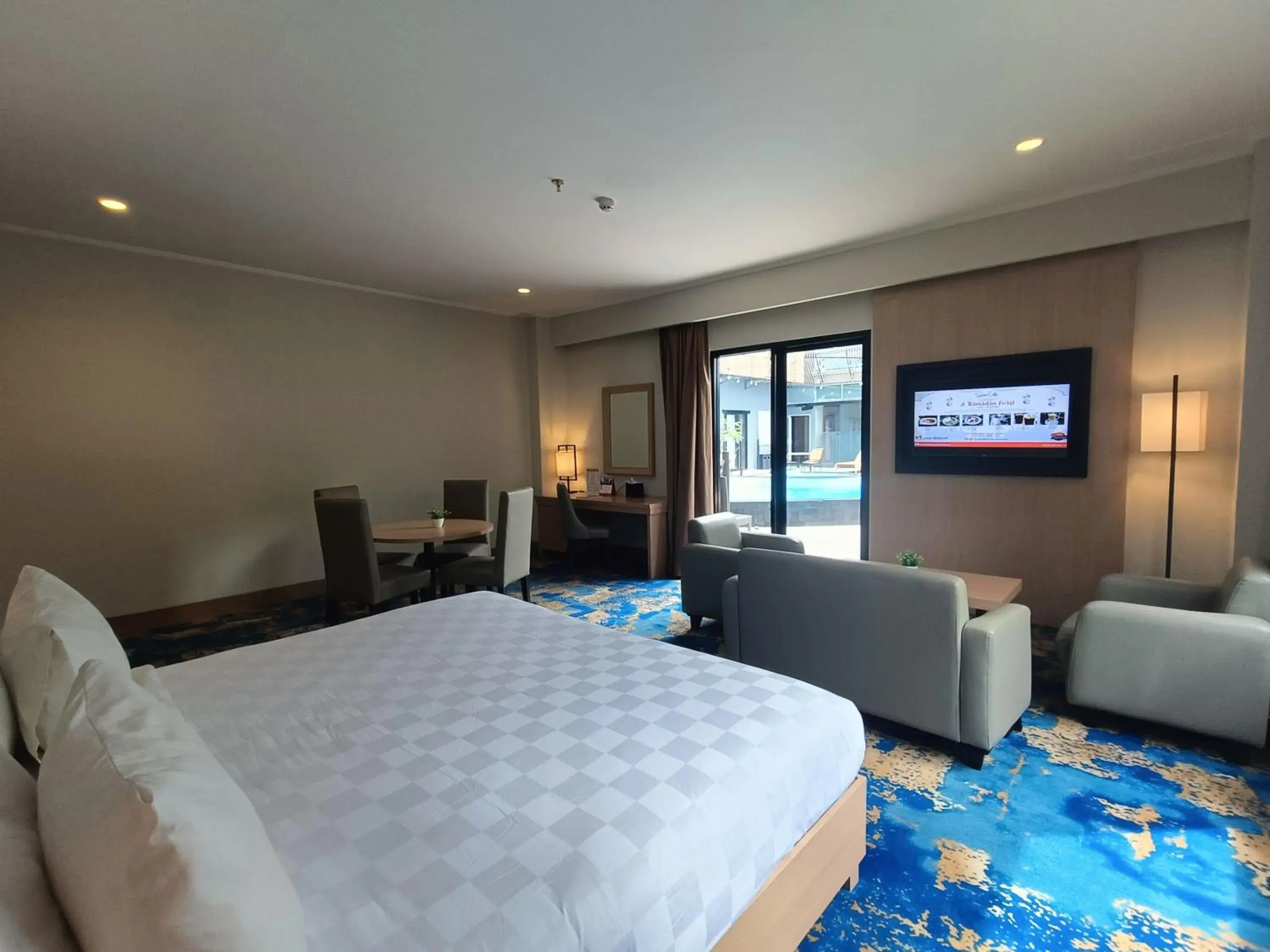 Bedroom, Bed in Swiss-Belhotel Manokwari Bedroom, Bed in Swiss-Belhotel Manokwari