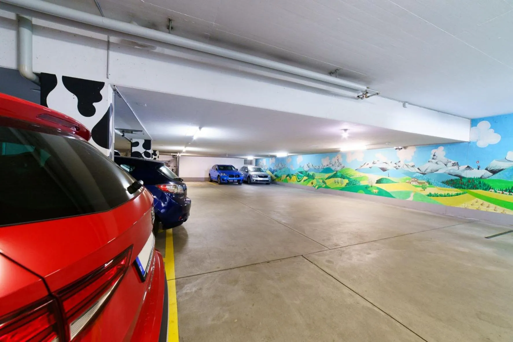 Parking in Hotel Wettstein