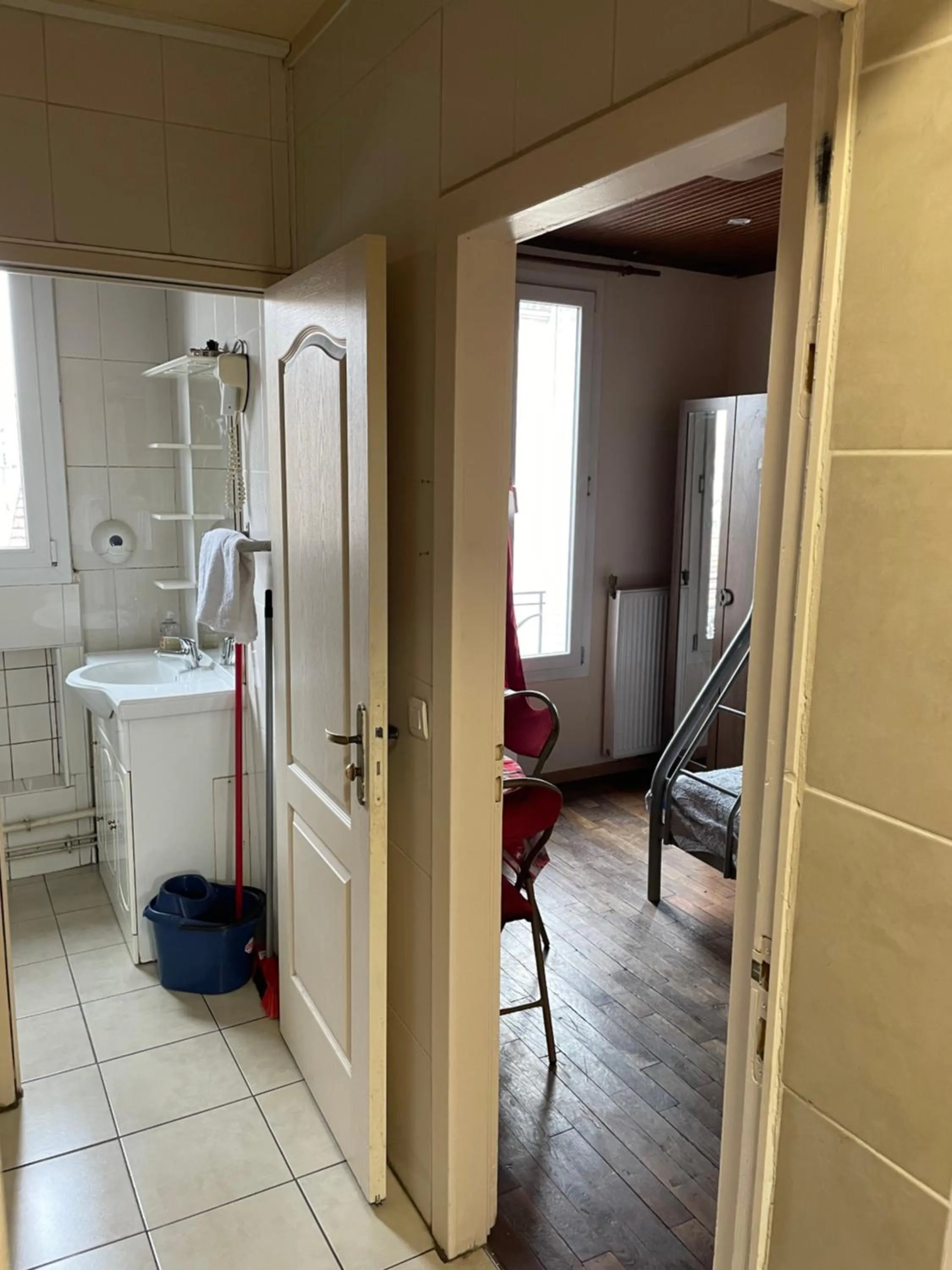 Bathroom in RENT APPART - Colombes