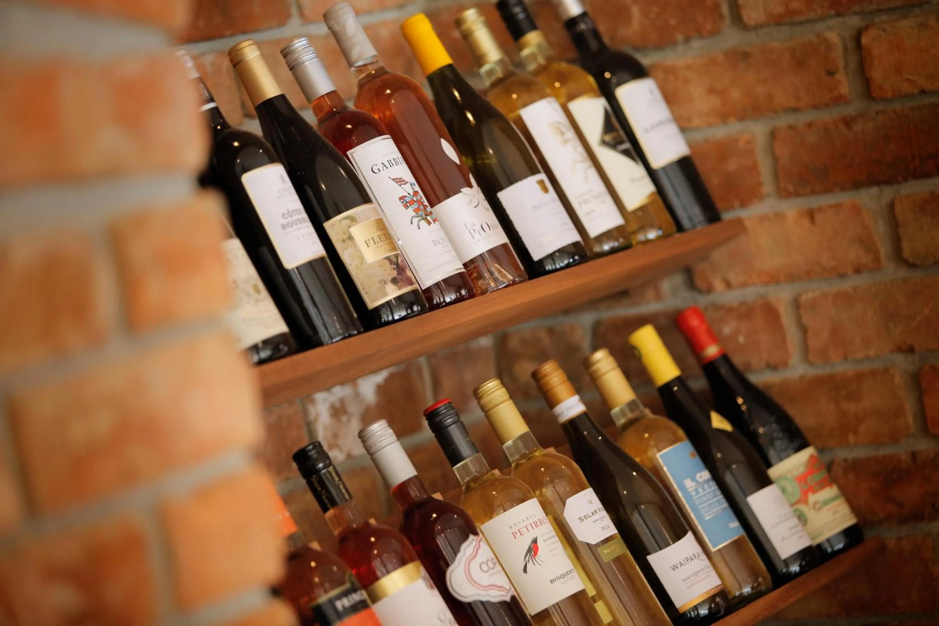 Dining area in Park Central Hotel