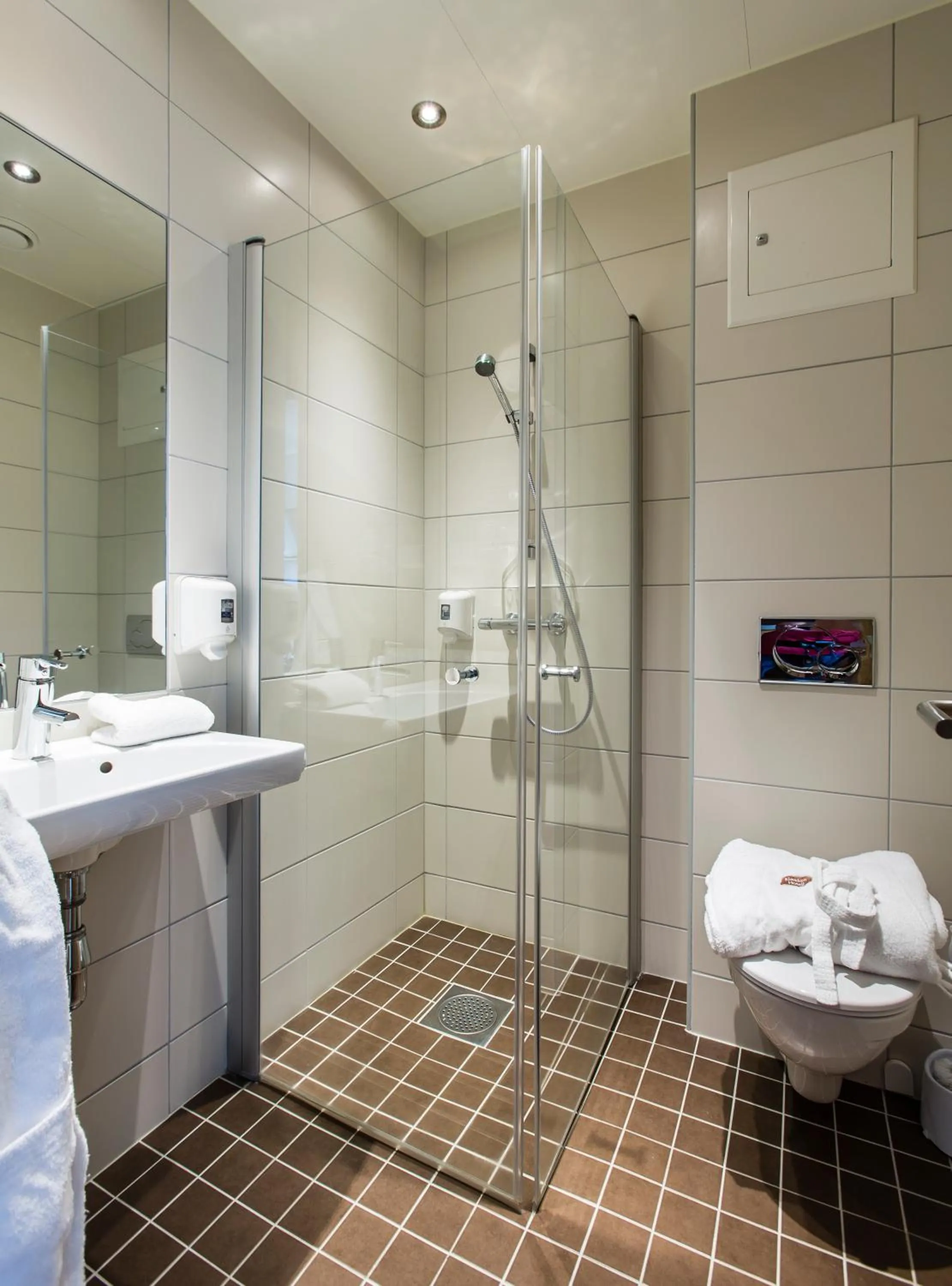 Bathroom in Klækken Hotel