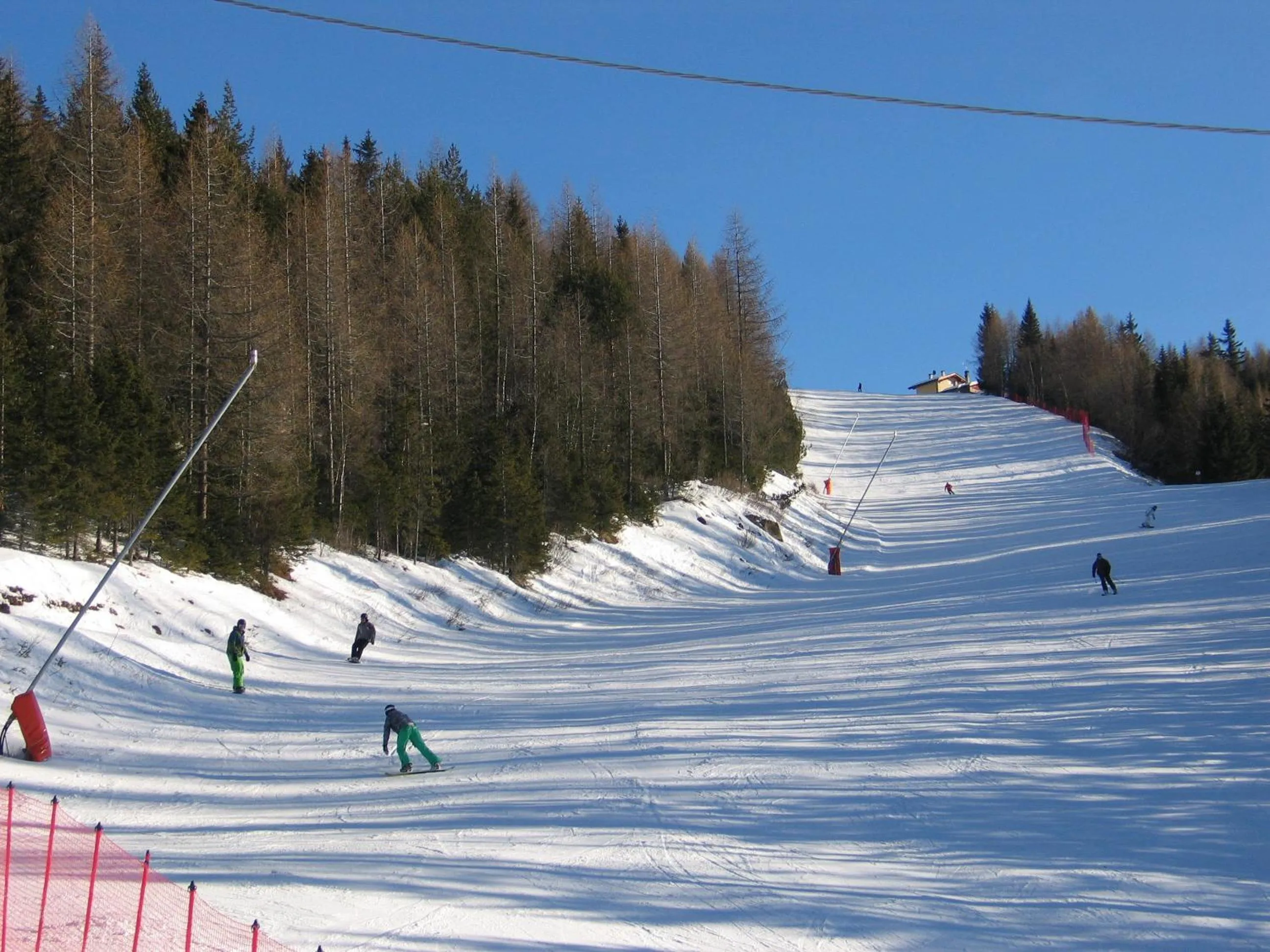 Skiing in Hotel La Lanterna
