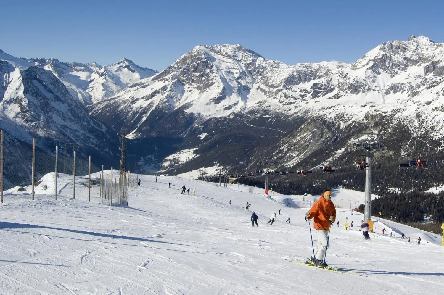 Skiing in Hotel La Lanterna