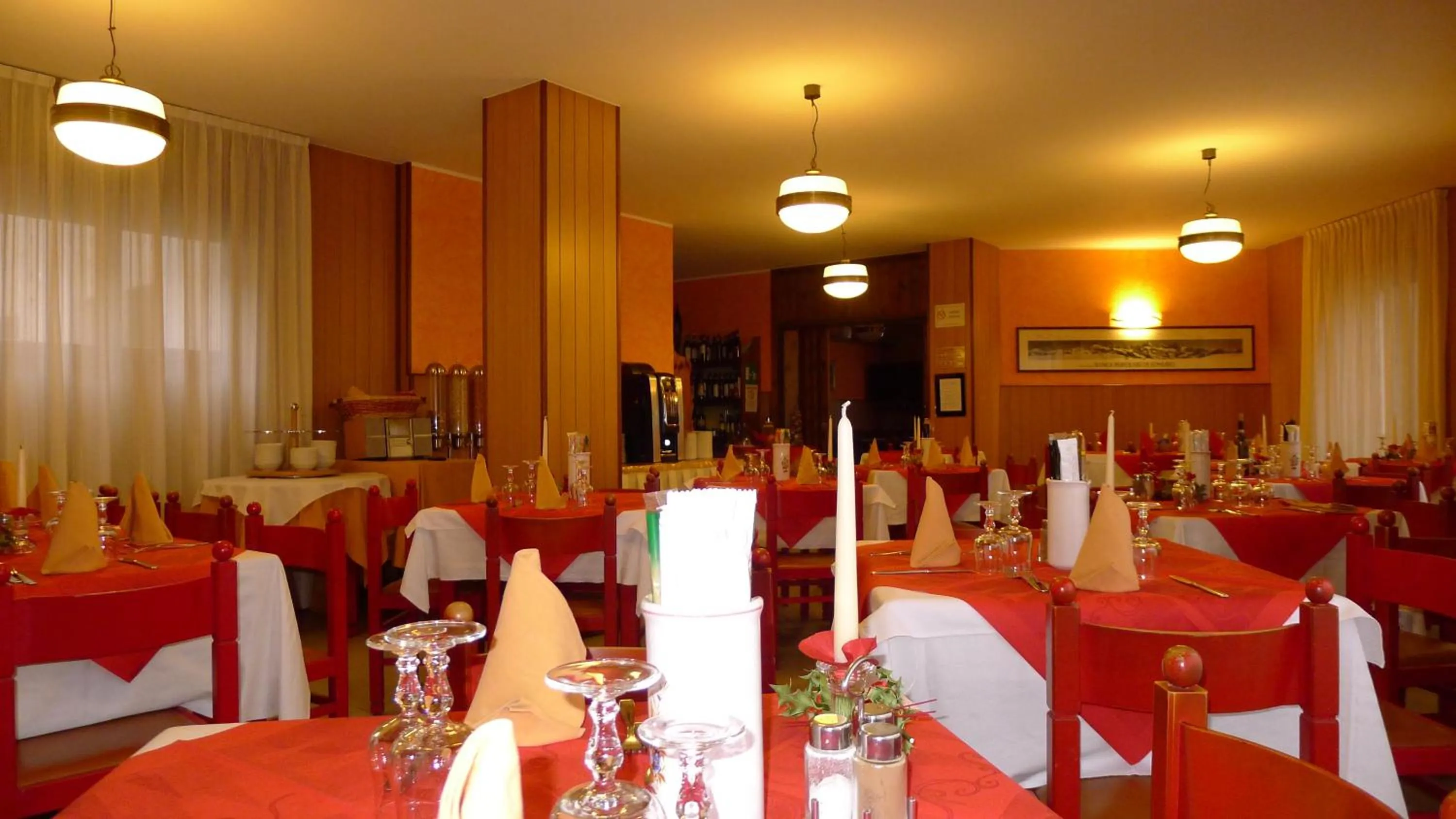 Restaurant/places to eat in Hotel La Lanterna