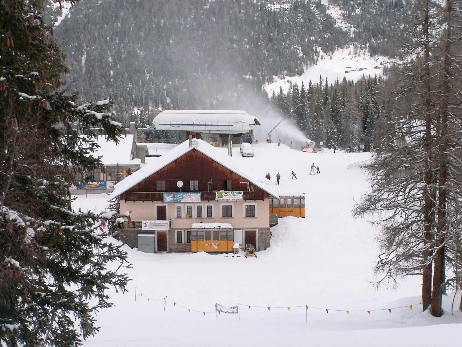 Ski School in Hotel La Lanterna