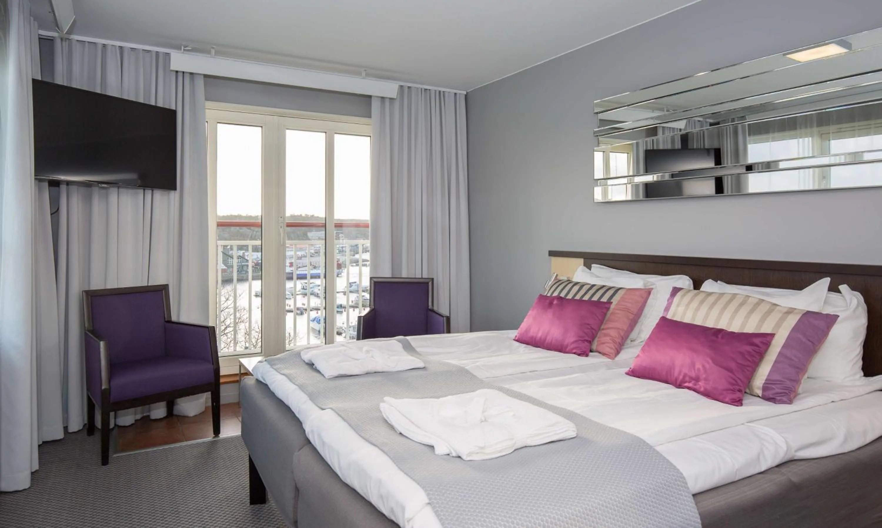 Bedroom, Bed in Scandic Laholmen