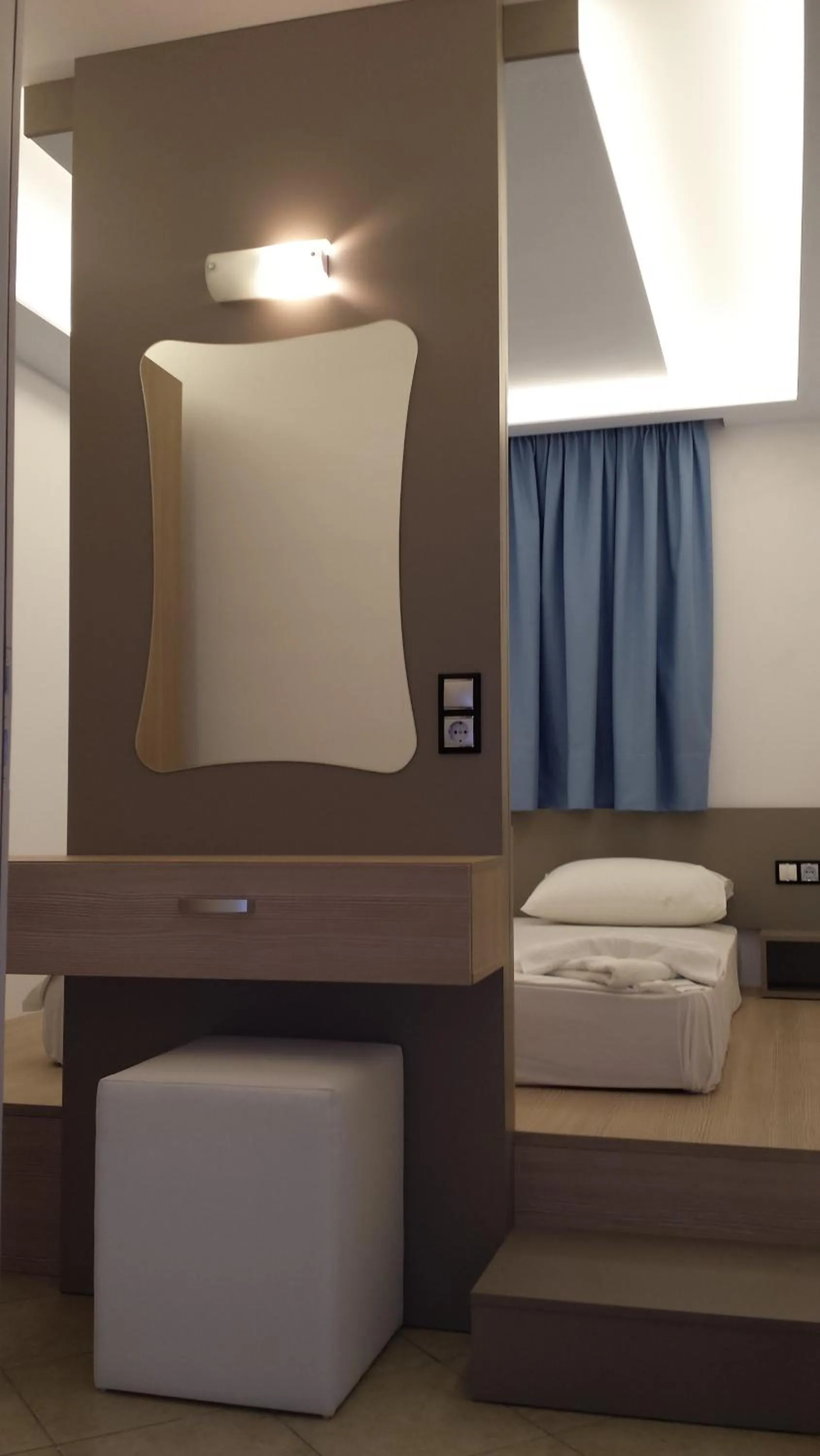 Bedroom, Bed in Bright Star