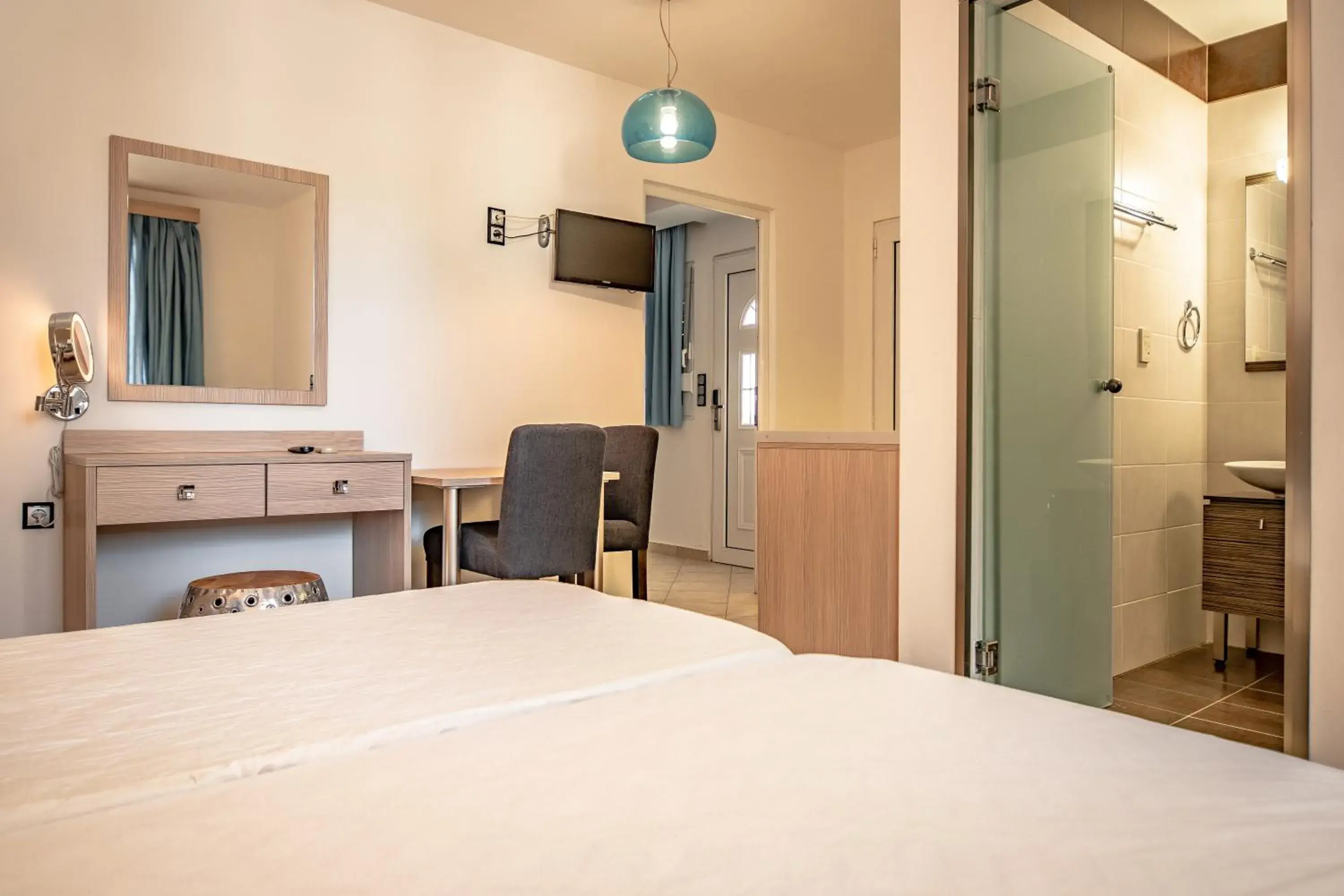 Bed in Bright Star Bed in Bright Star