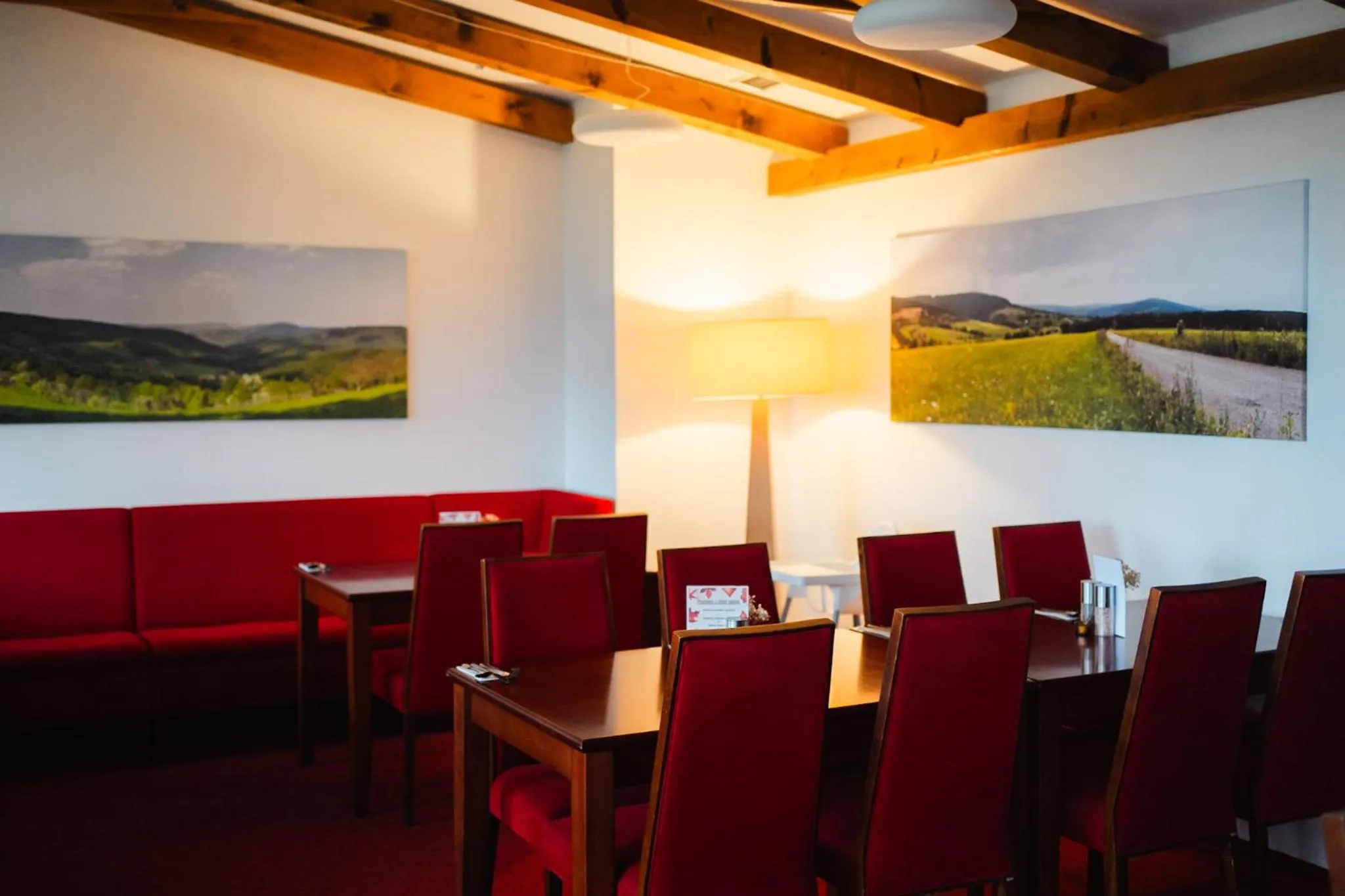 Restaurant/places to eat in Hotel Kopanice