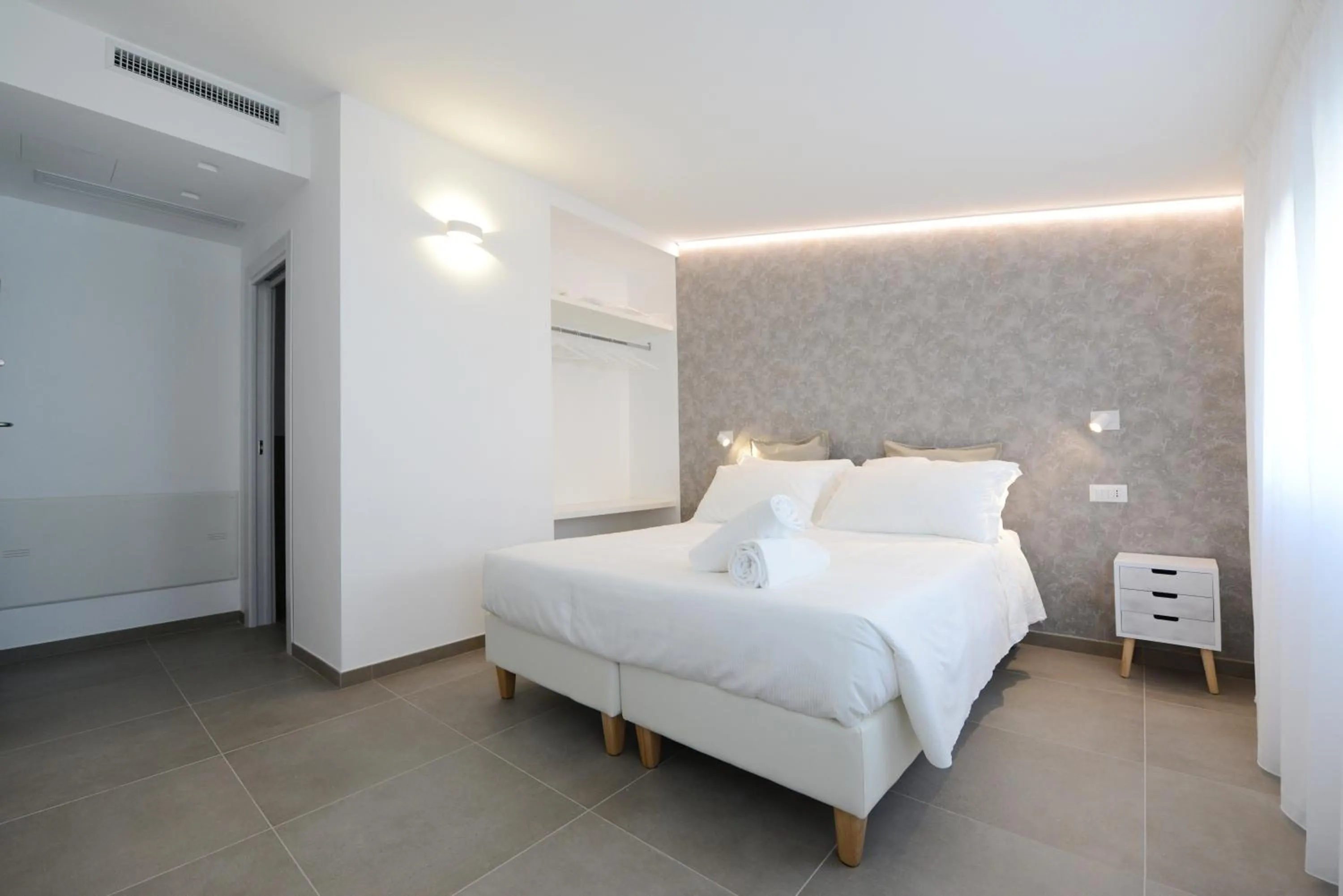 Bed in Miramed rooms