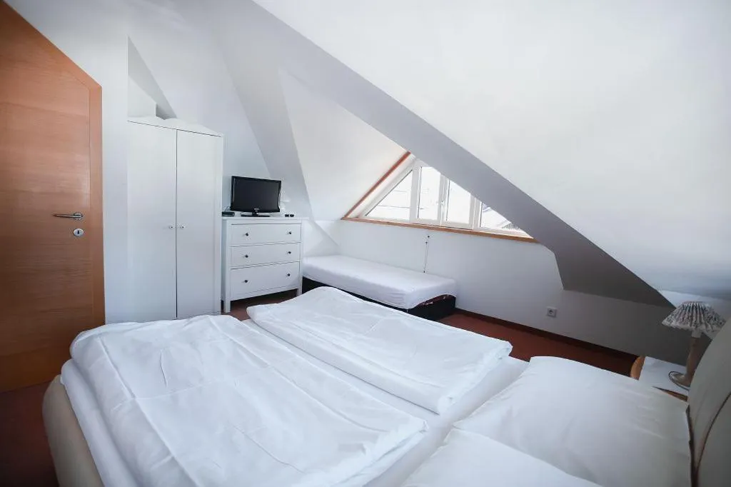 Bed in Appartements Ferienwohnungen Alpenblick