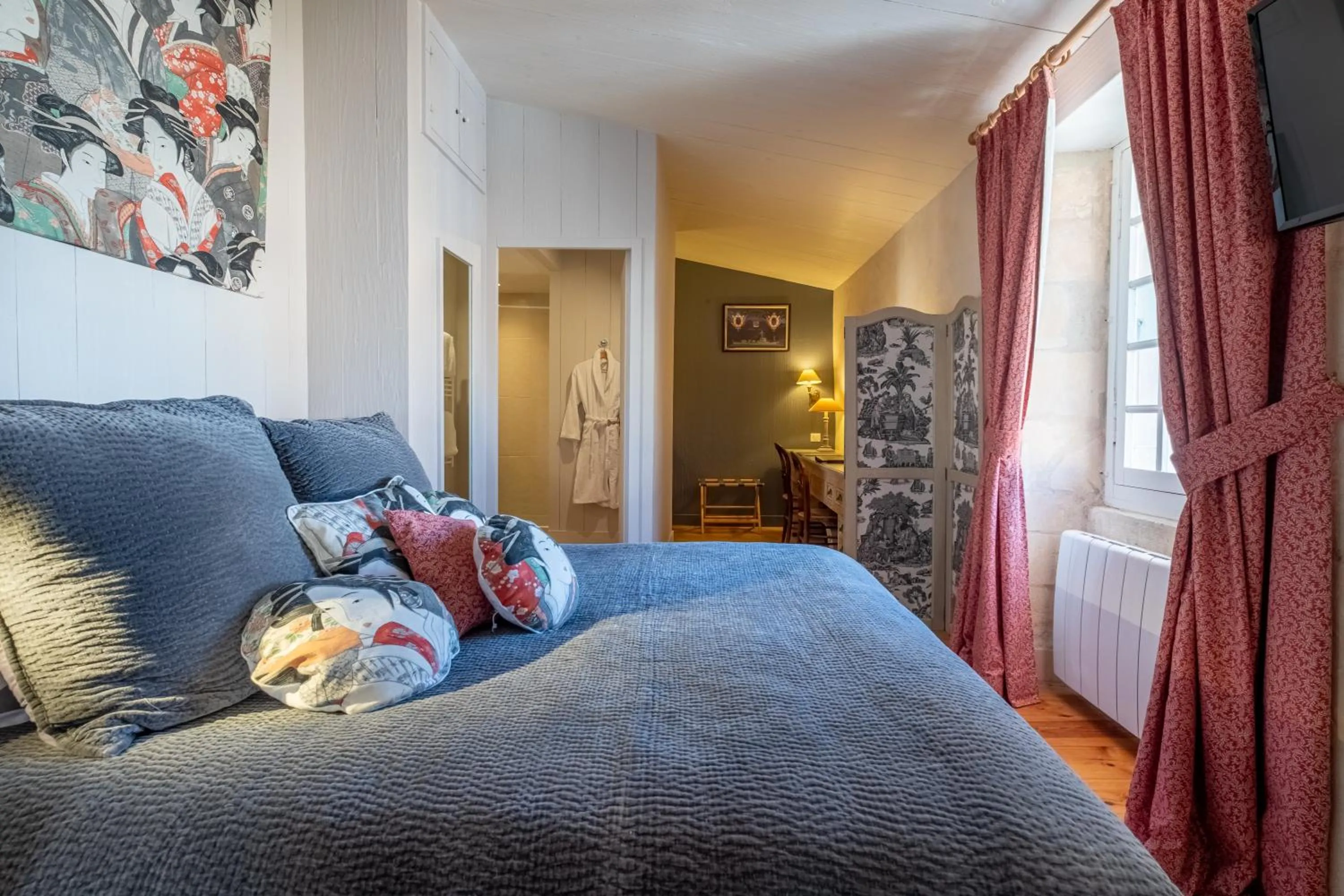 Bed in La Baronnie Hôtel & Spa - Teritoria