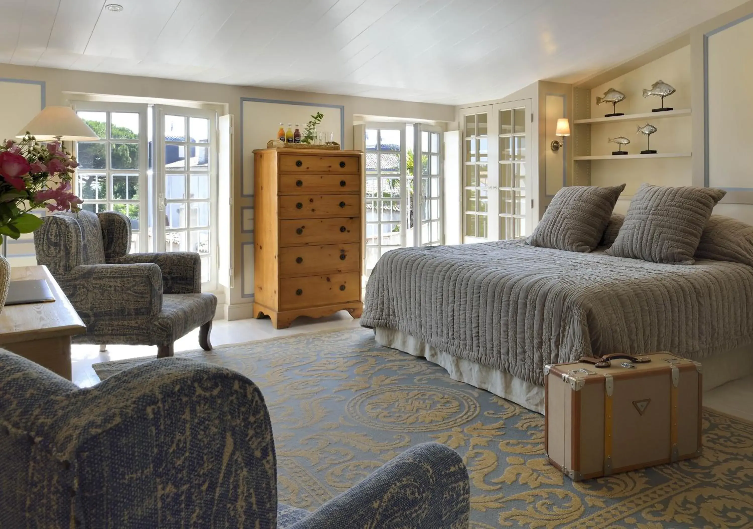 Deluxe Suite Room in La Baronnie Hôtel & Spa - Teritoria Deluxe Suite Room in La Baronnie Hôtel & Spa - Teritoria