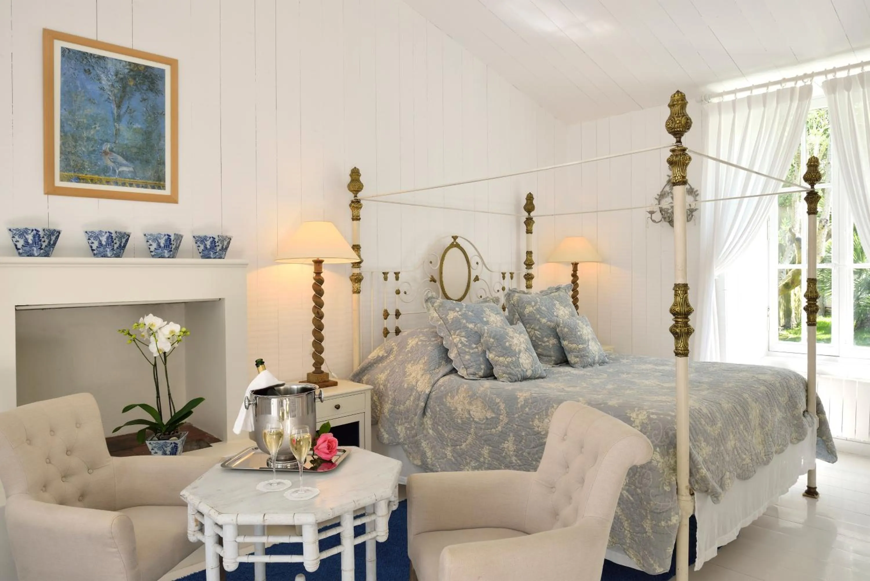 Bed in La Baronnie Hôtel & Spa - Teritoria