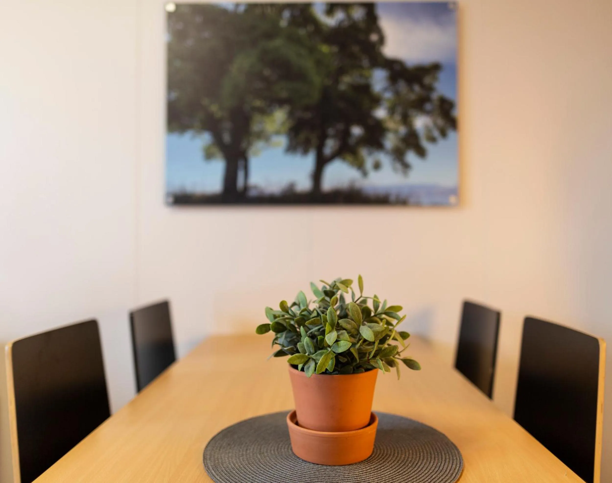 Dining area in Vikingskipet Hotell