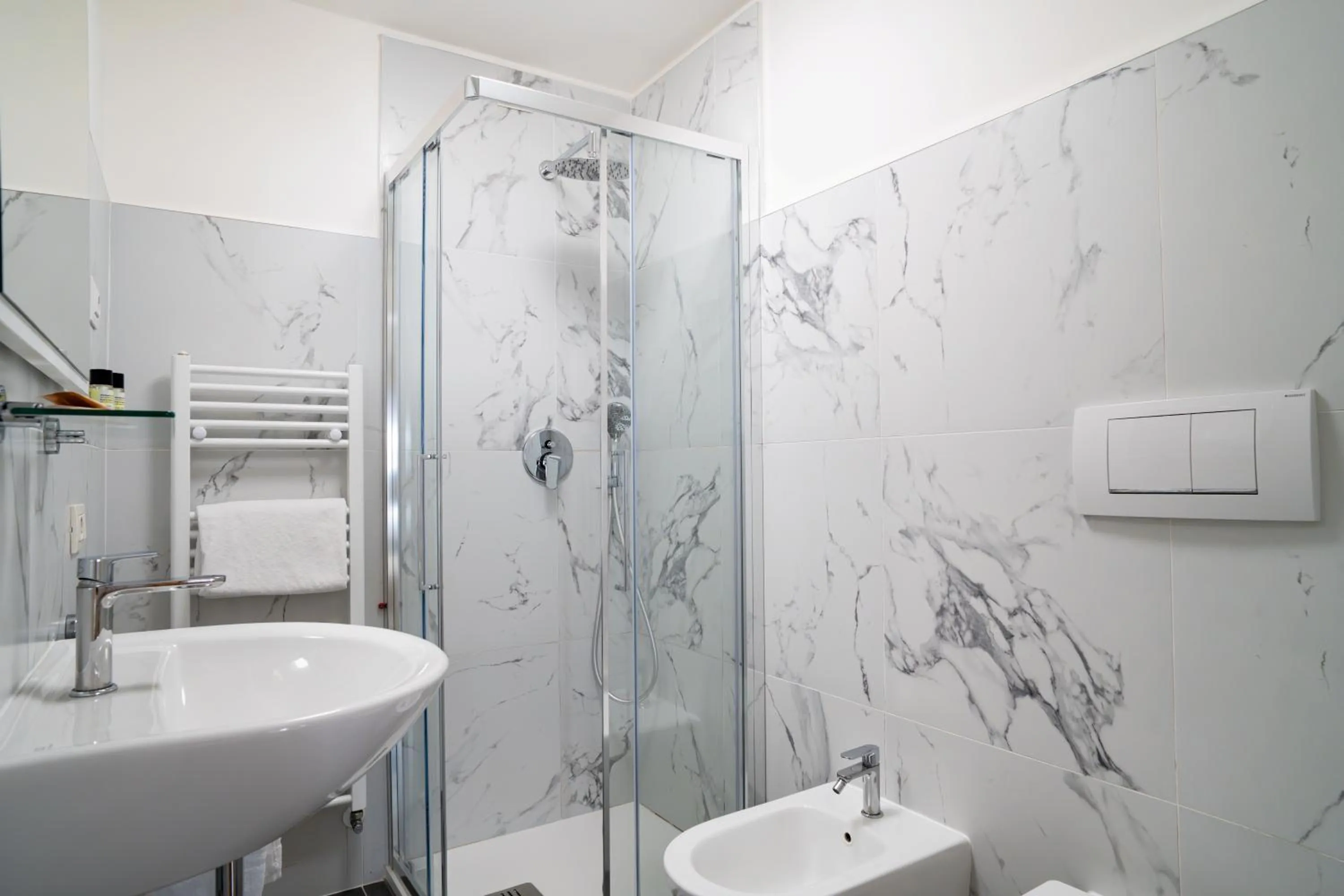 Shower in Casa Sul Molo