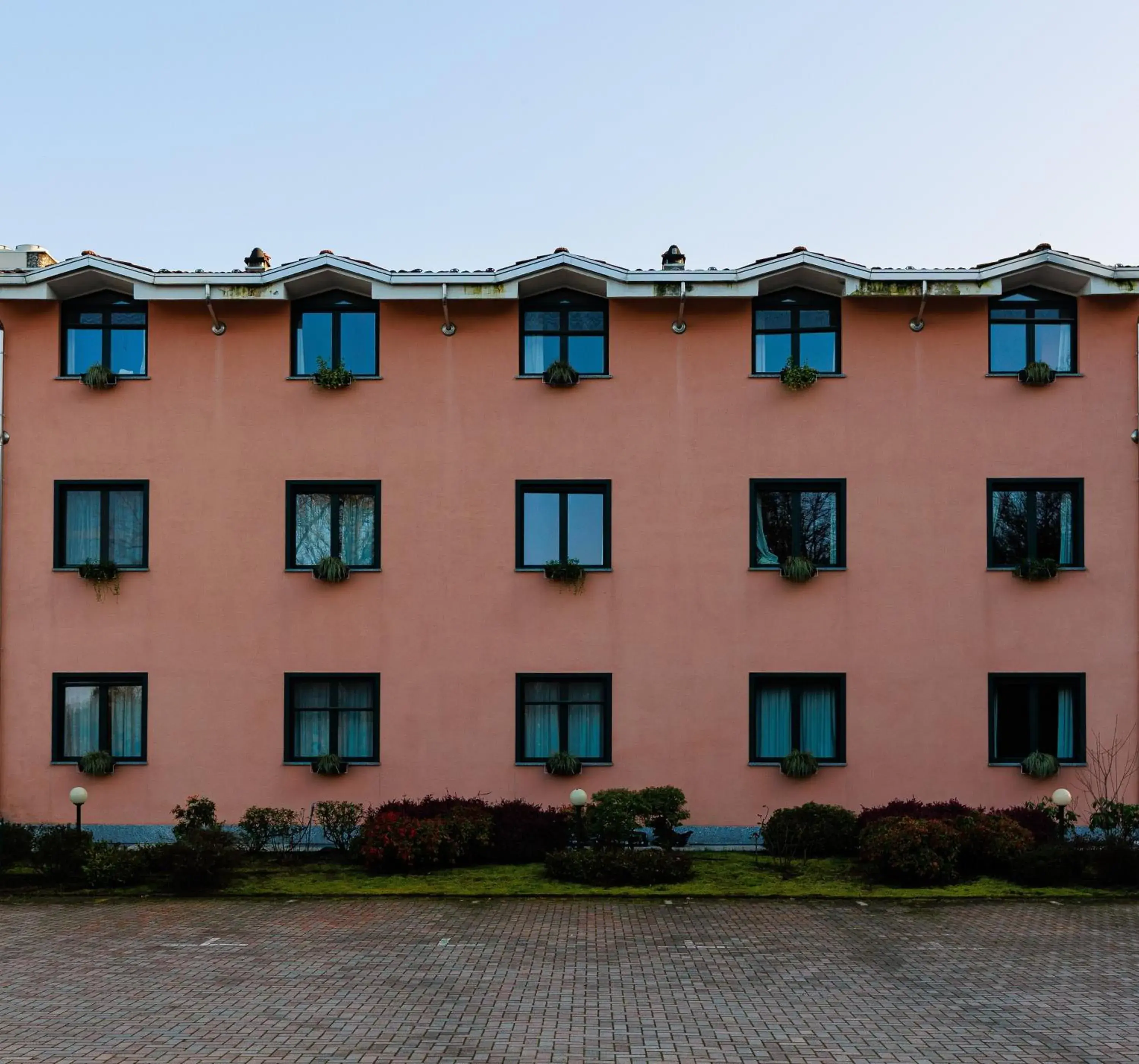 Property building in Hotel Villa Delle Rose - Malpensa Property building in Hotel Villa Delle Rose - Malpensa