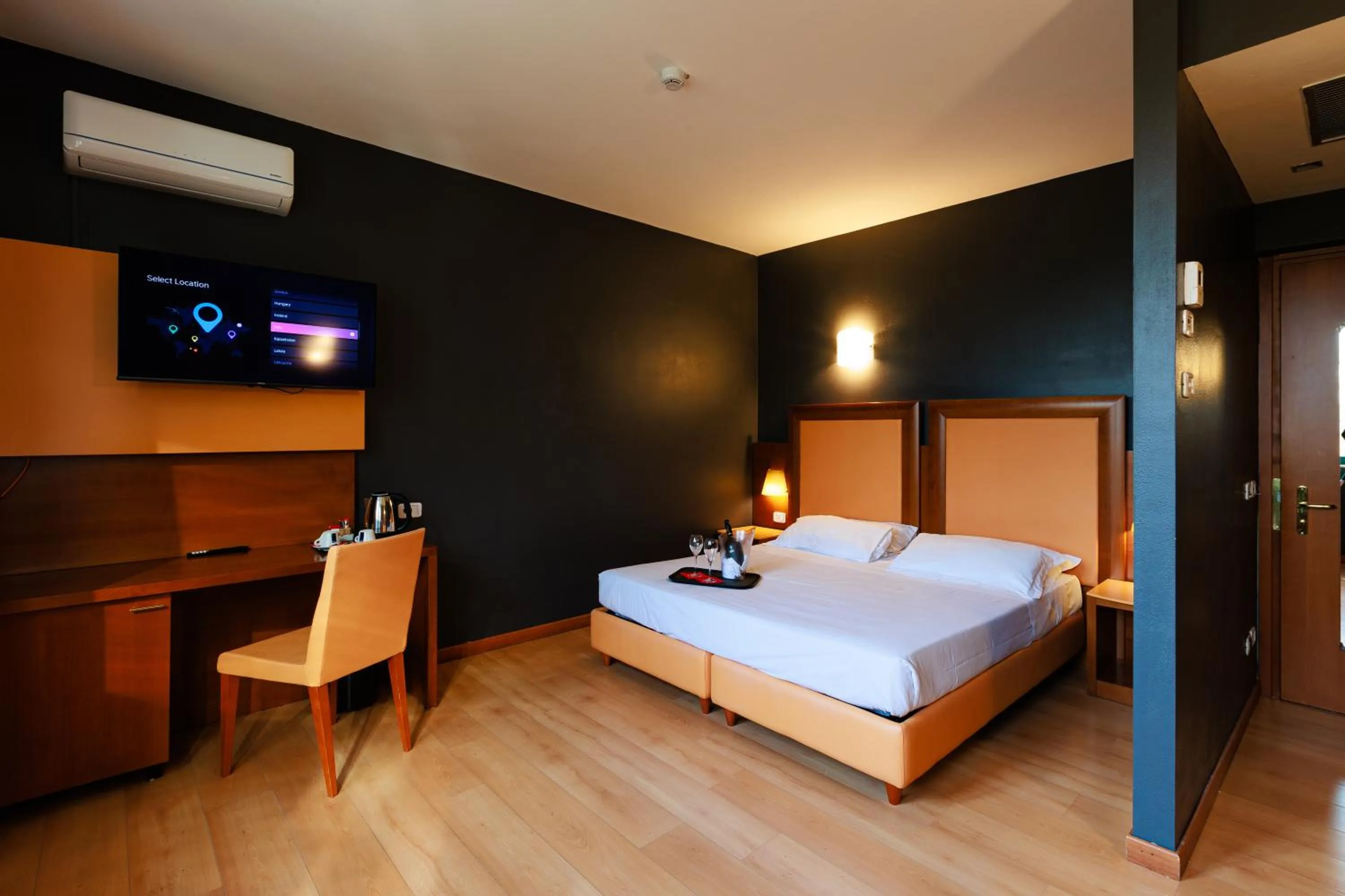 Bed in Hotel Villa Delle Rose - Malpensa