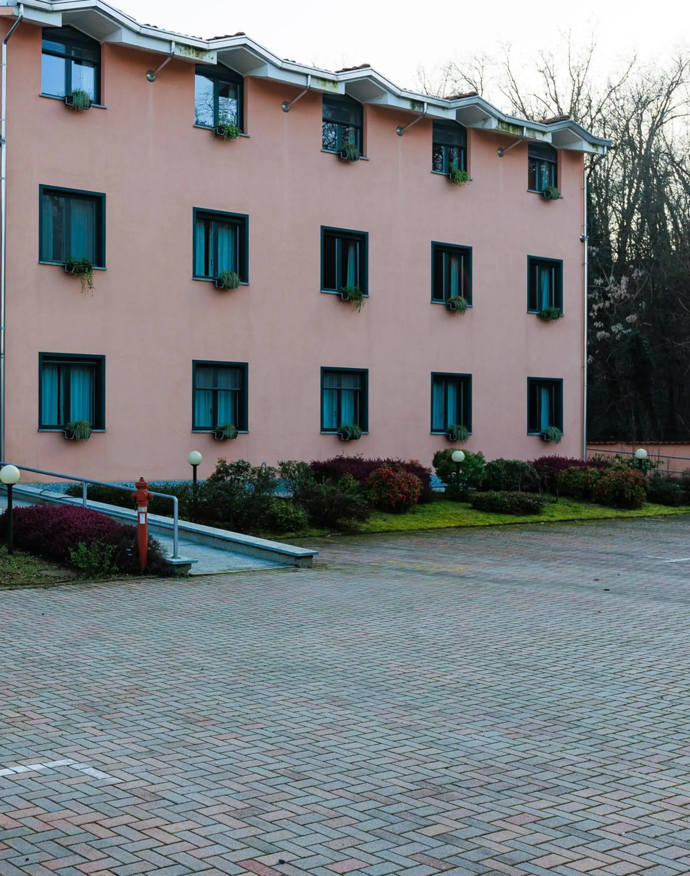 Property building in Hotel Villa Delle Rose - Malpensa Property building in Hotel Villa Delle Rose - Malpensa