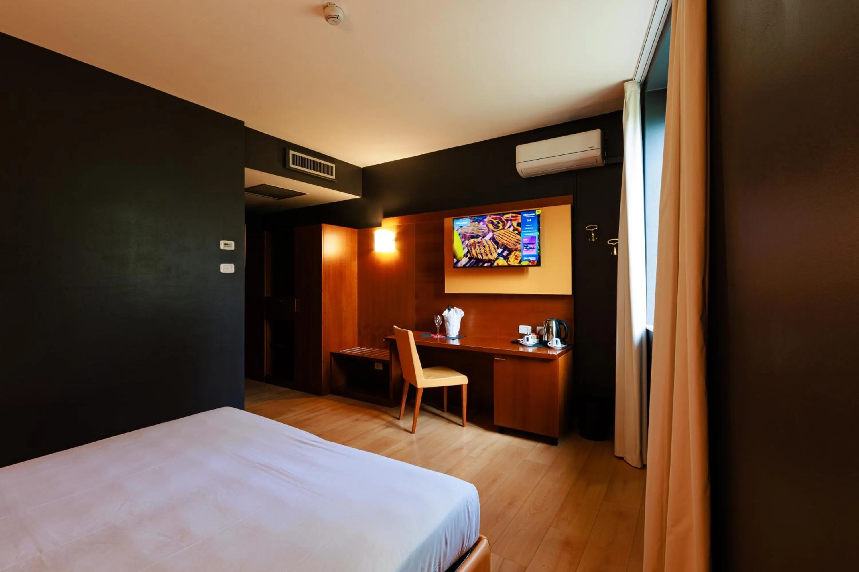 Bed in Hotel Villa Delle Rose - Malpensa