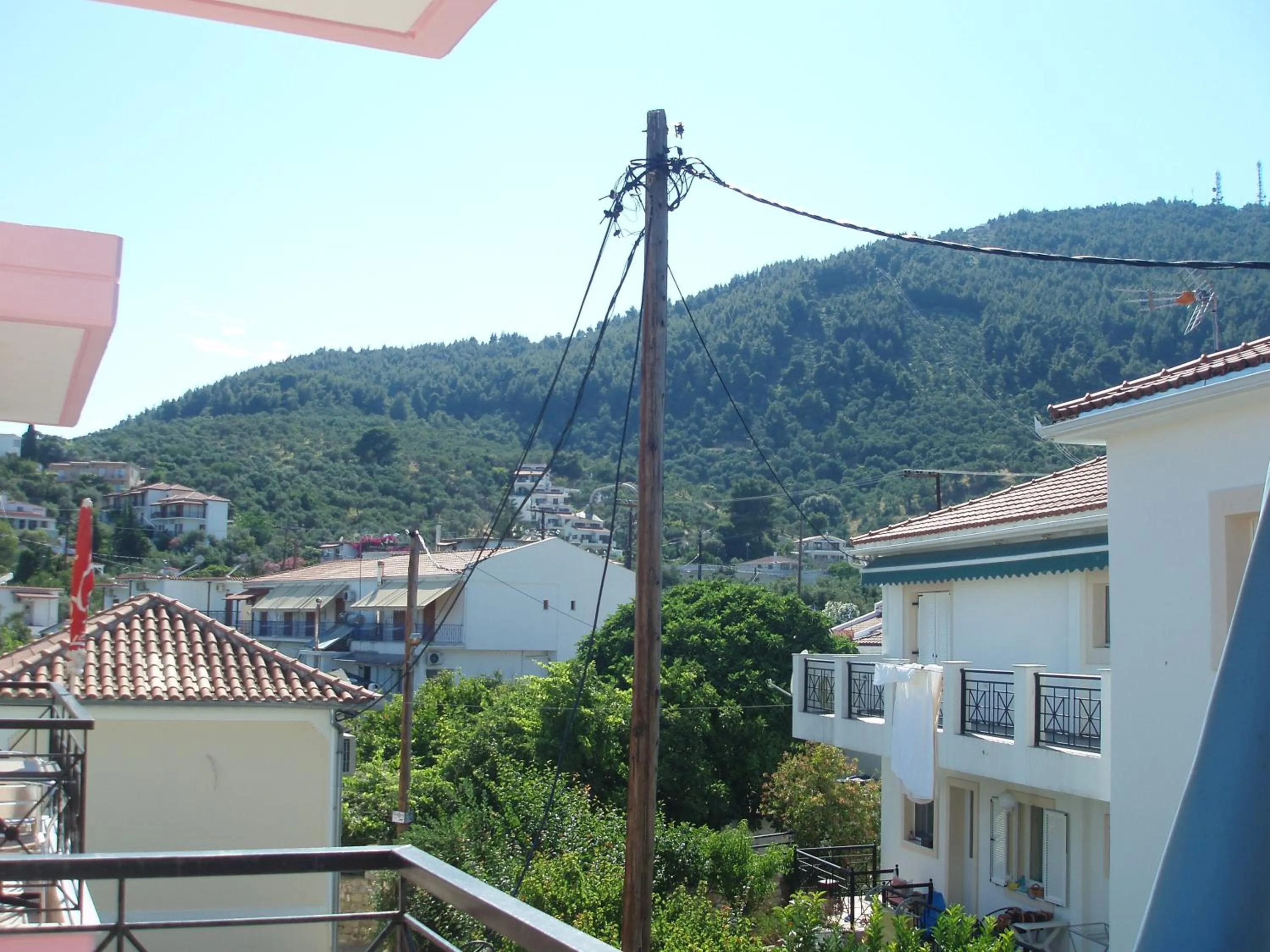 Location in Hellen Studios