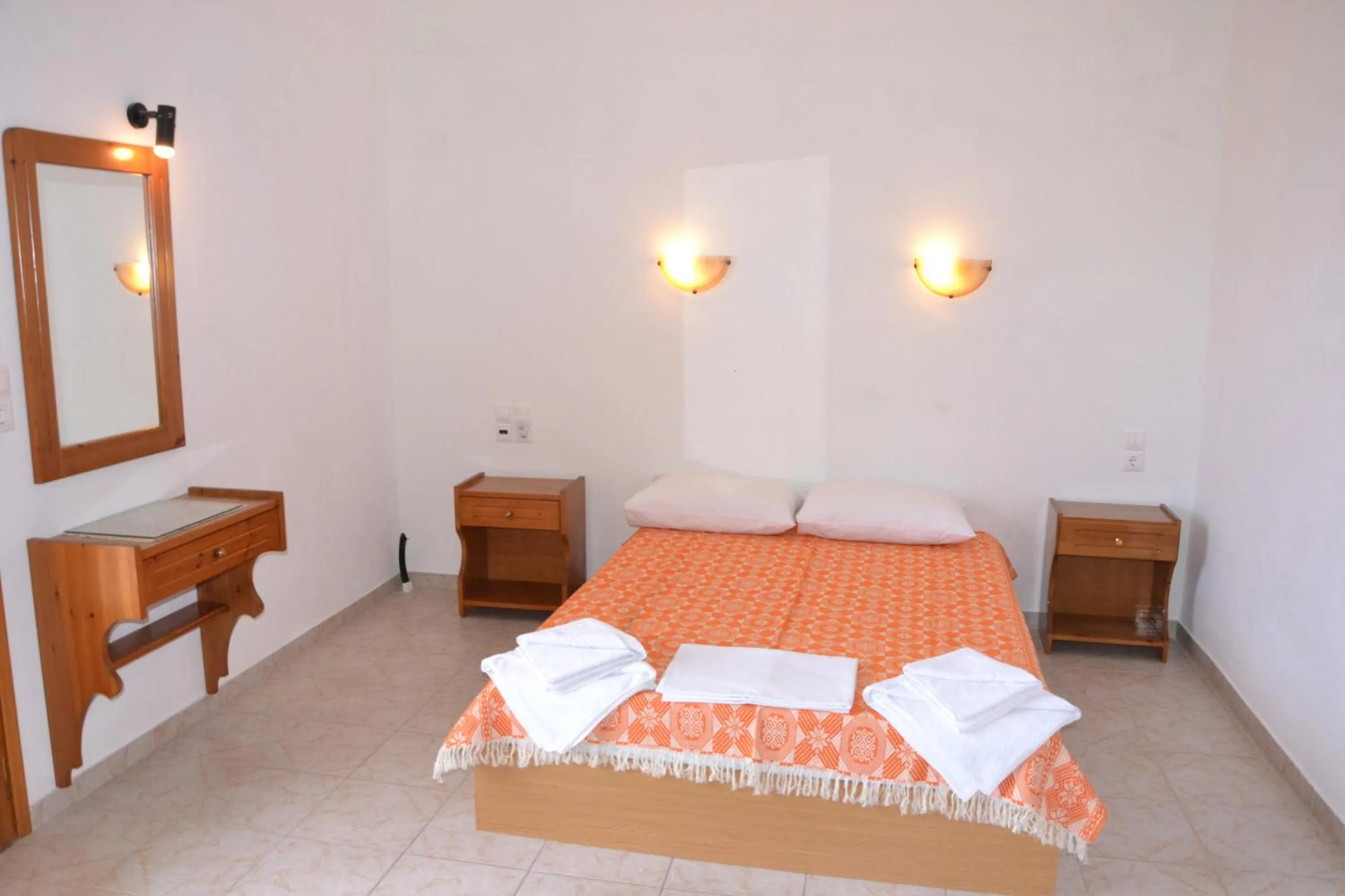 Bed in Hellen Studios