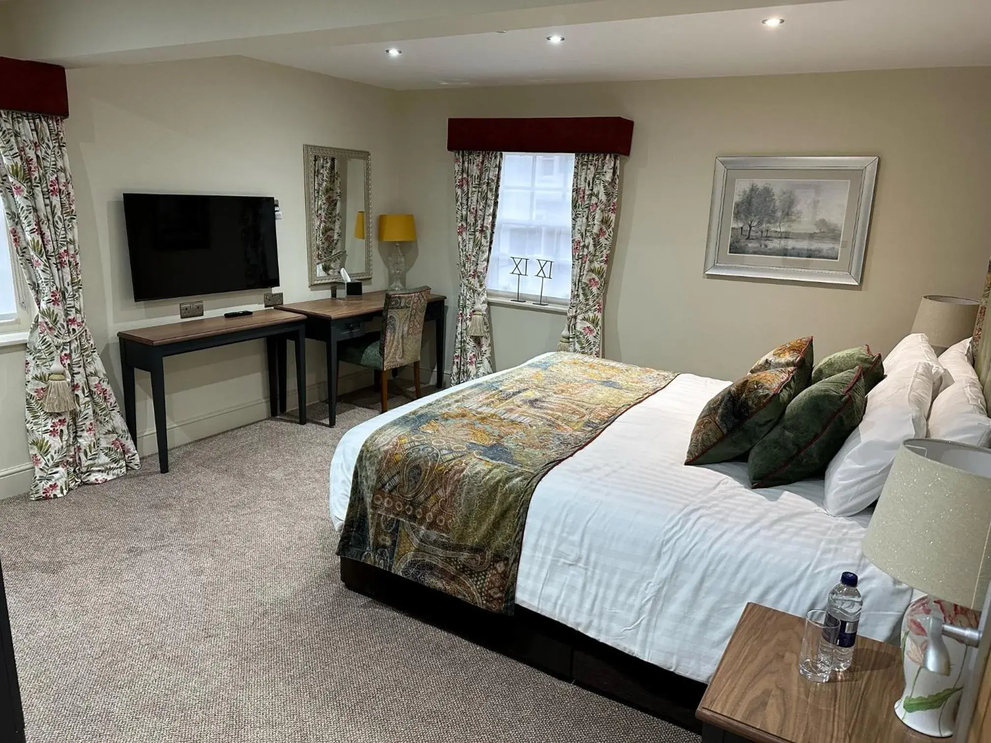 One-Bedroom Suite - Annex in The Crown Hotel, Boroughbridge, North Yorkshire - The Coaching Inn Group One-Bedroom Suite - Annex in The Crown Hotel, Boroughbridge, North Yorkshire - The Coaching Inn Group