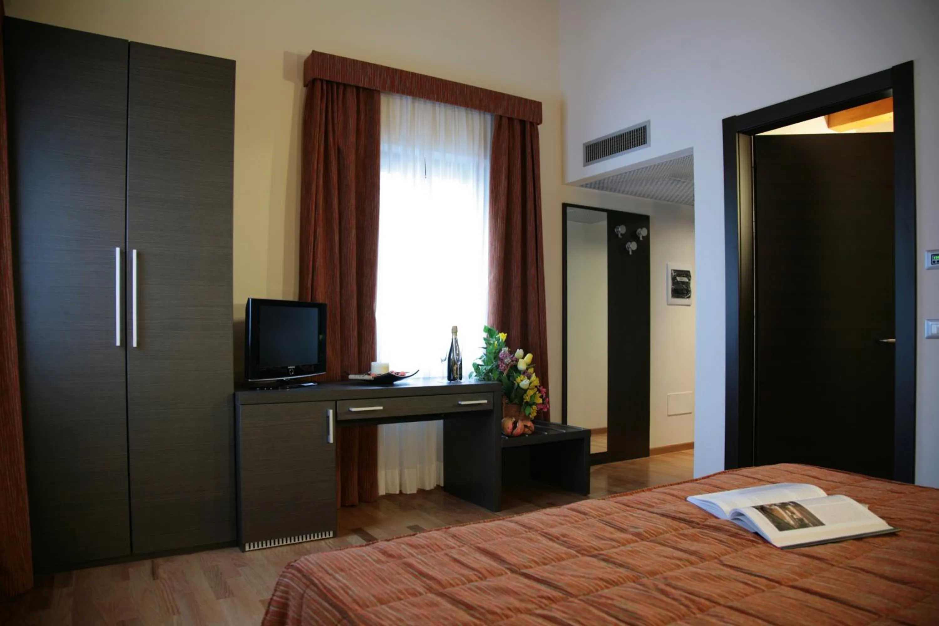 Decorative detail, Bed in Corte Della Rocca Bassa