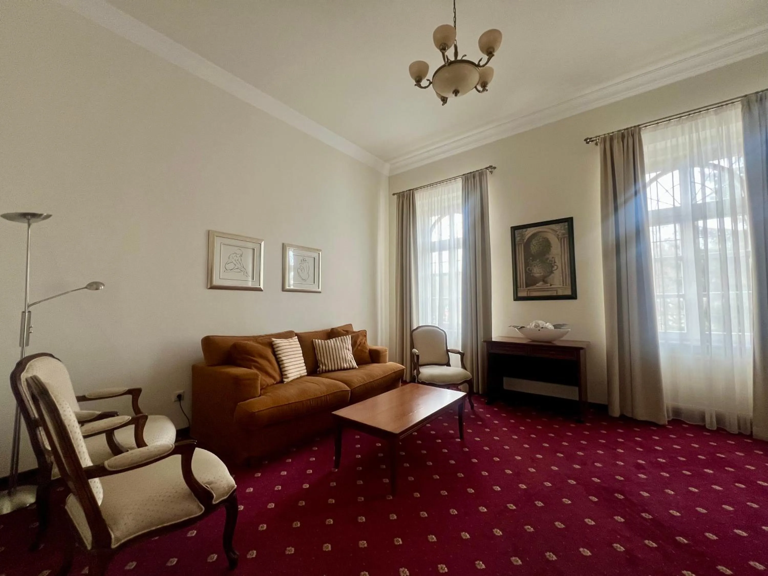 Property building in Villa Patriot Boutique Hotel