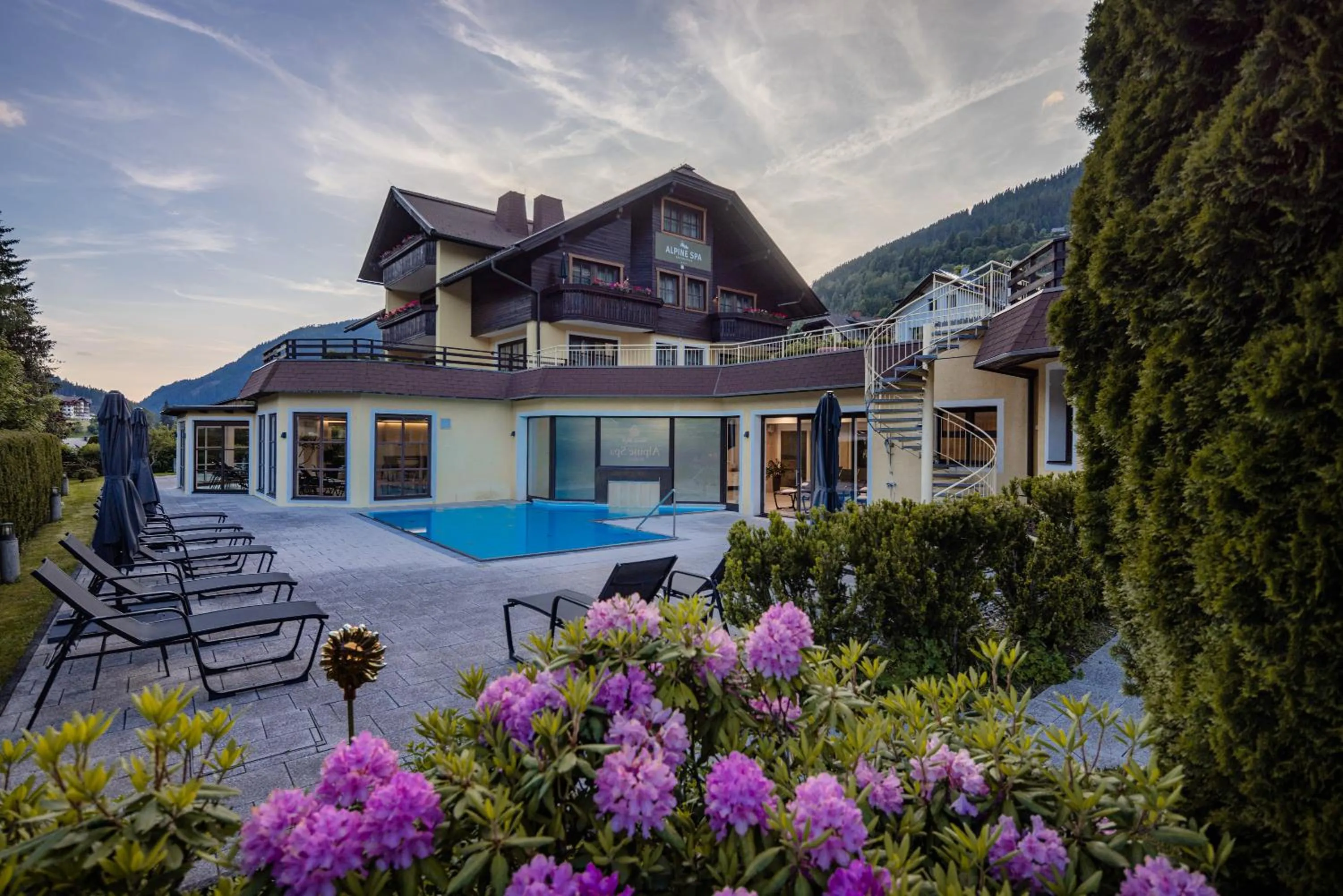 Property building in Alpine Spa Residence