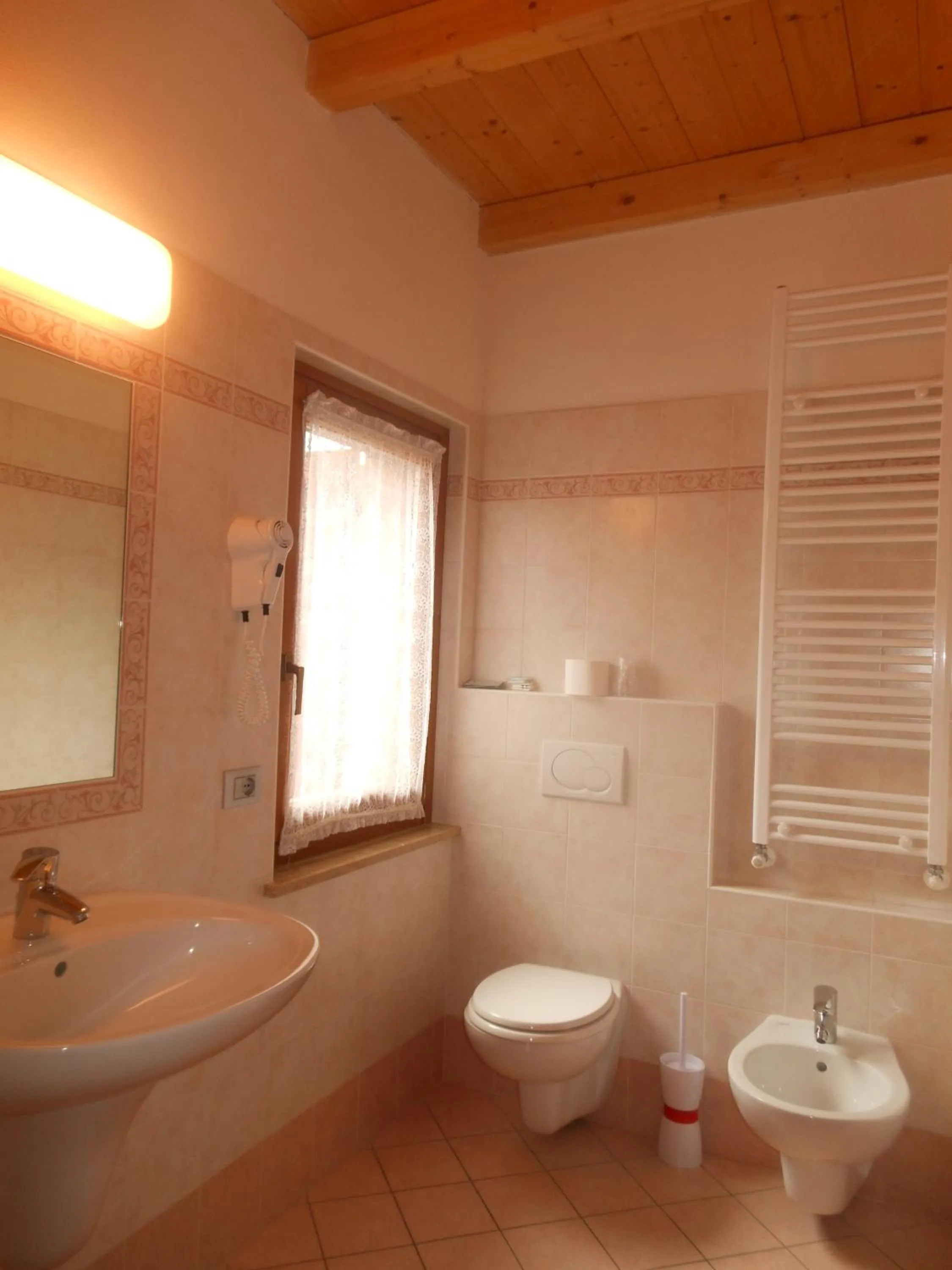 Bathroom in Hotel Montebaldina