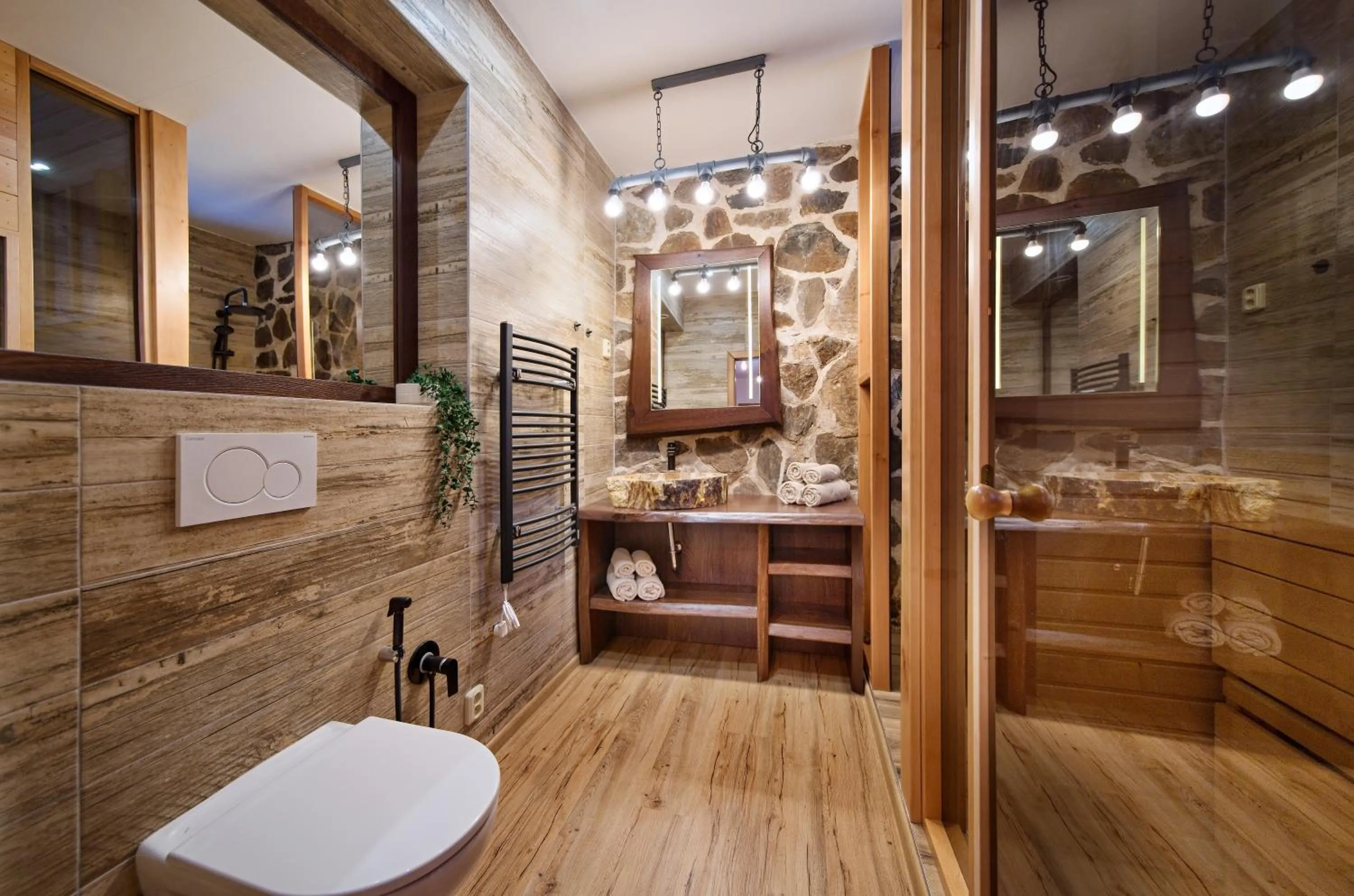Happy House Apartments & Sauna