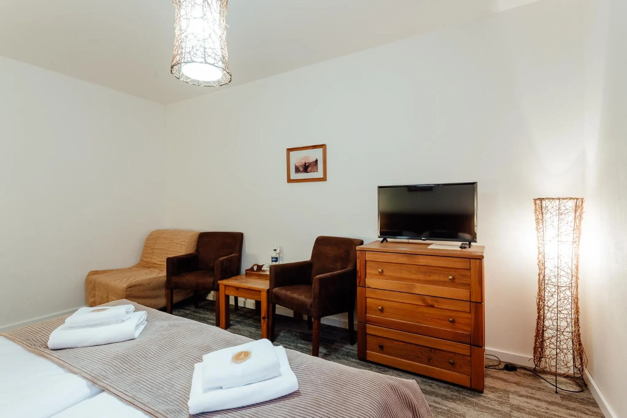 Property building, Bed in Hotel Mikulášska Chata