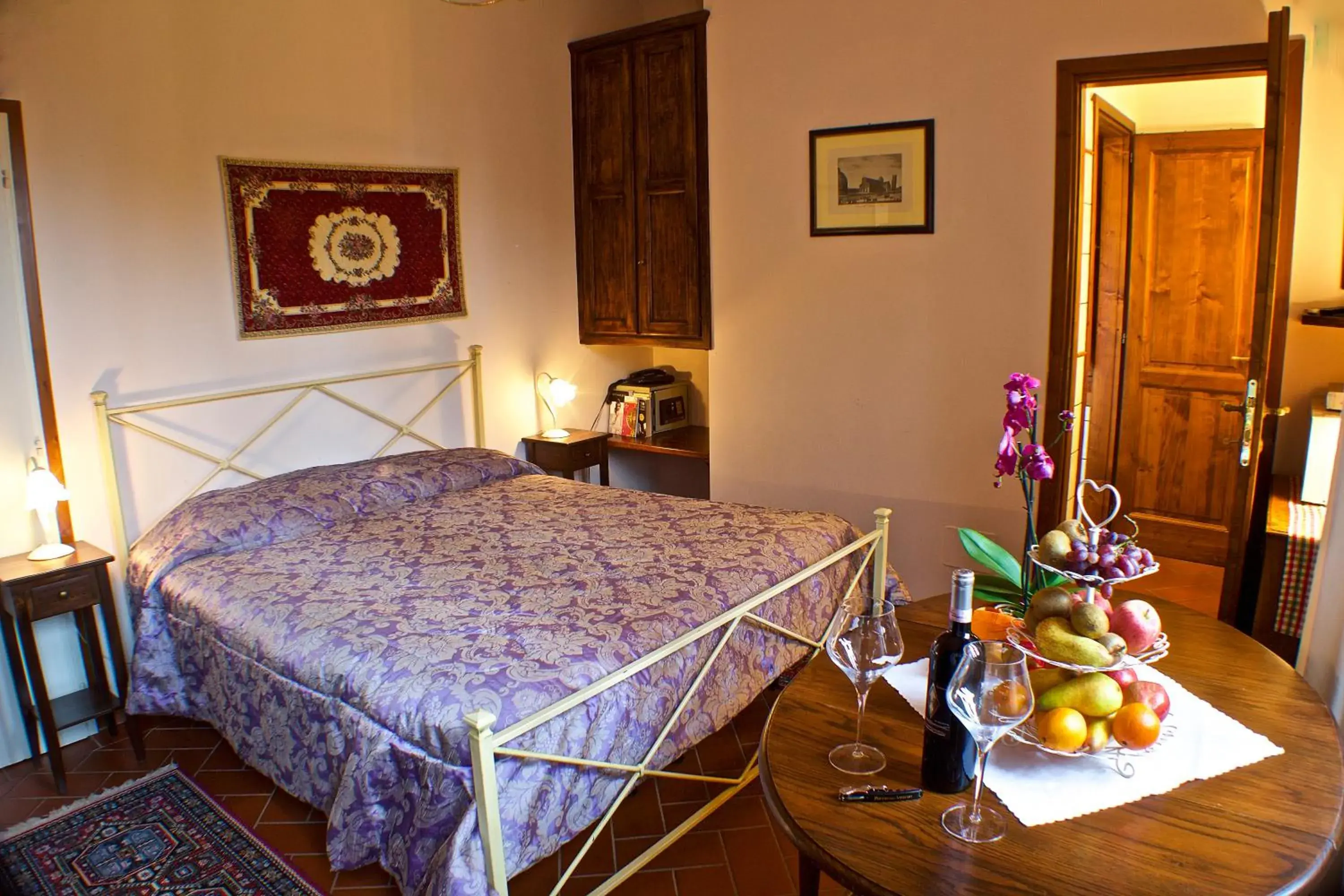 Double Room with Balcony in Podere Dell'Anselmo Double Room with Balcony in Podere Dell'Anselmo