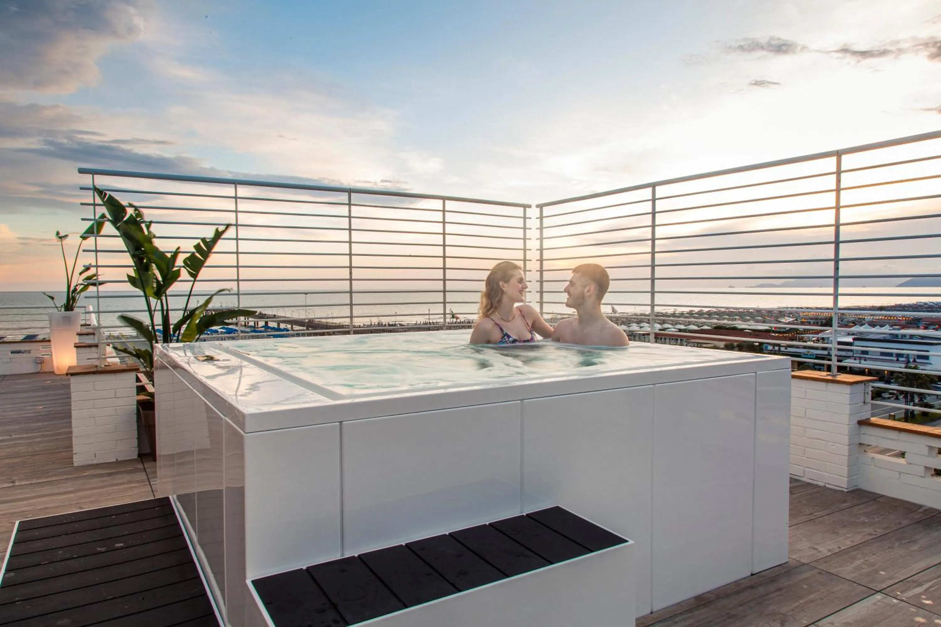 Hot Tub in Hotel Esplanade