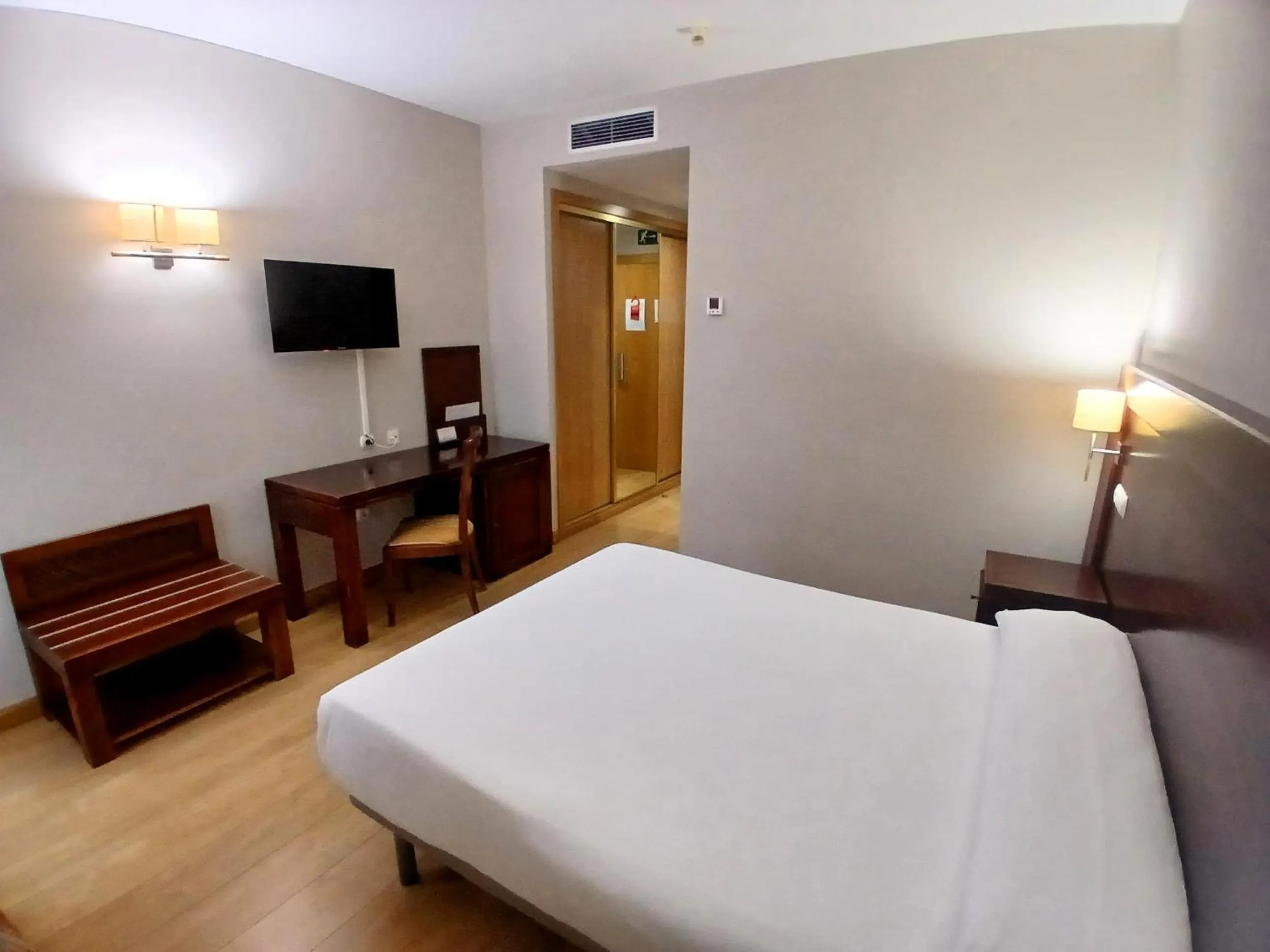 Photo of the whole room, Bed in Hotel Campos de Castilla