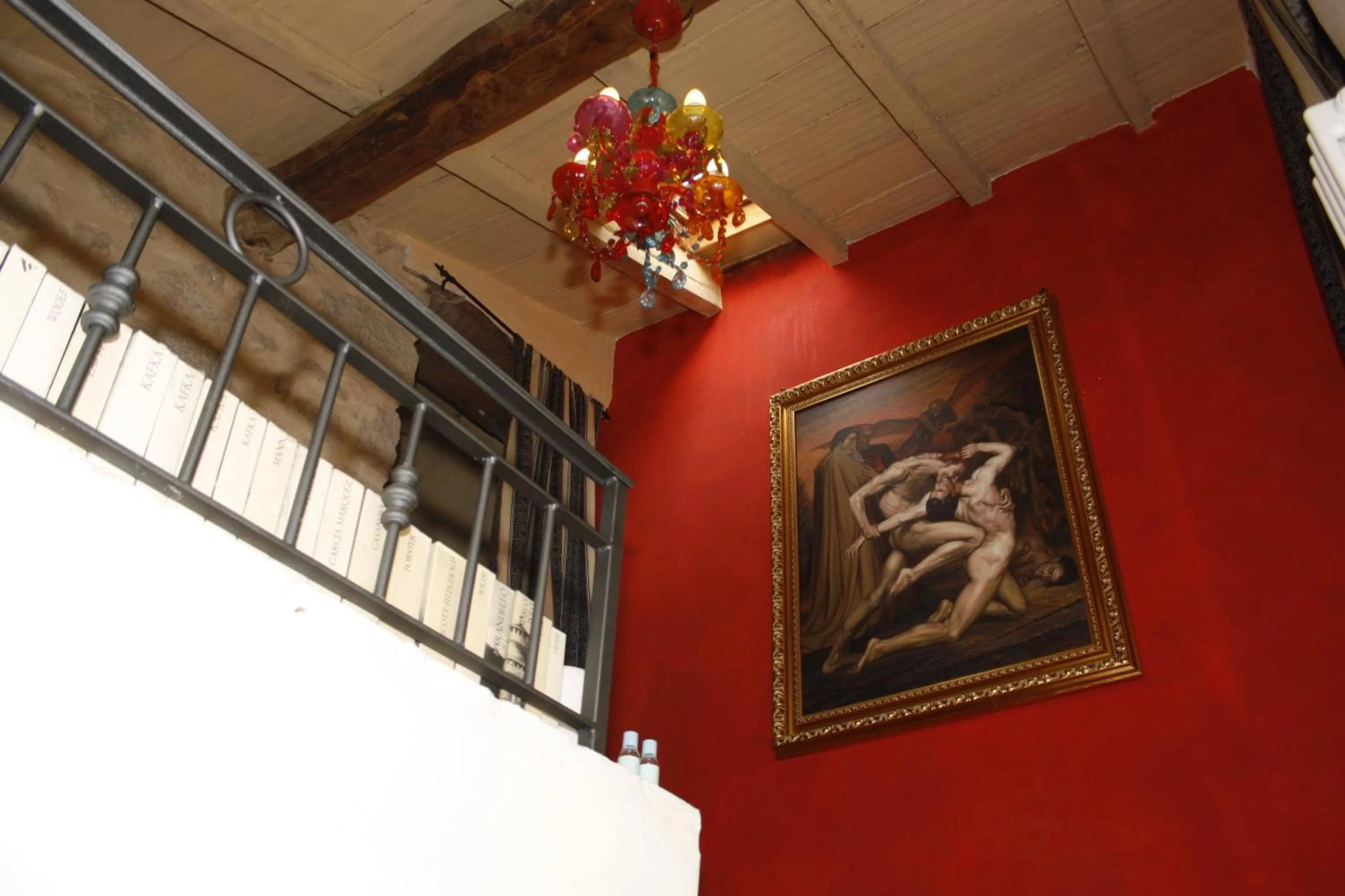 Decorative detail in Borgo Tepolini Country House