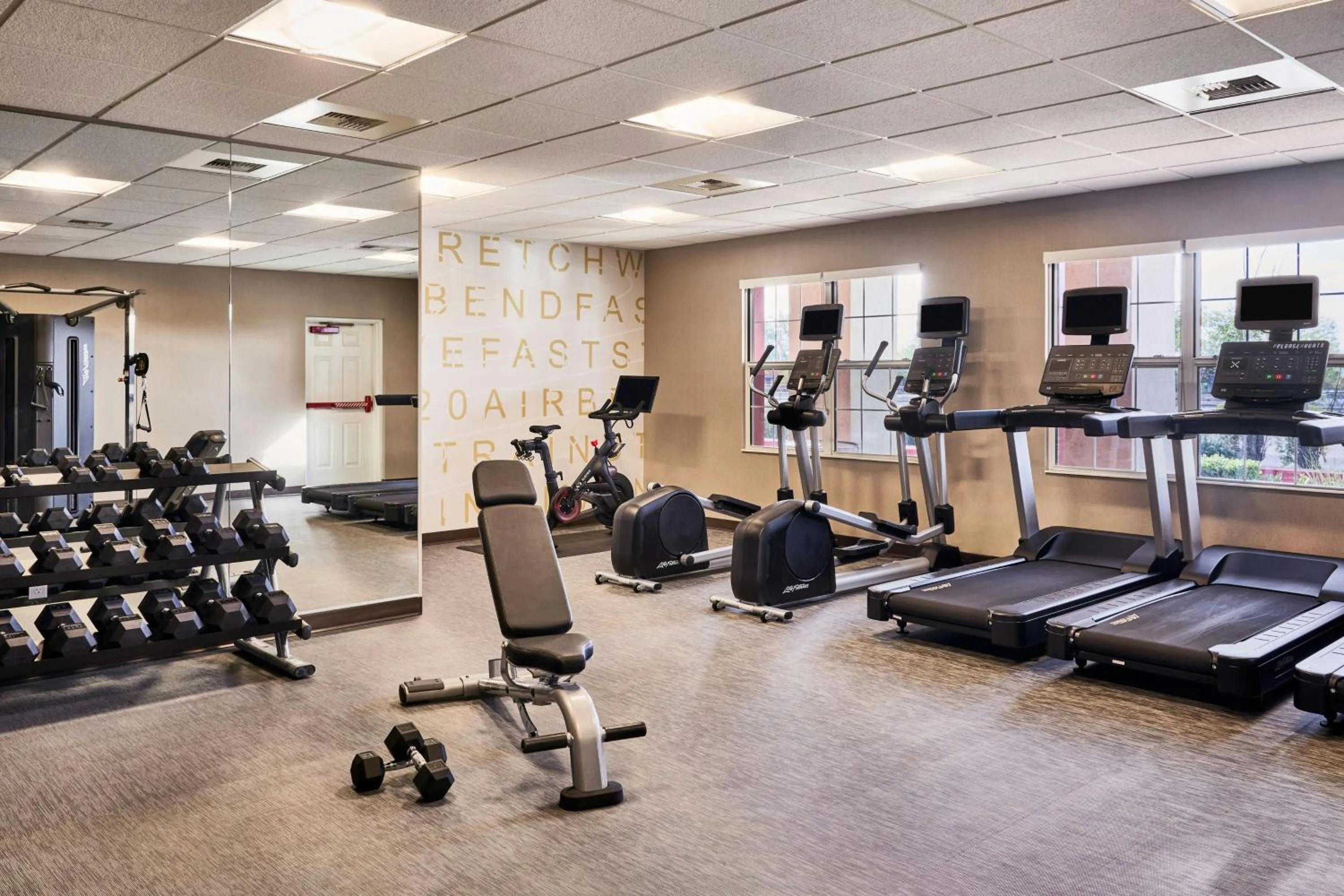 Fitness centre/facilities in Residence Inn Scottsdale North
