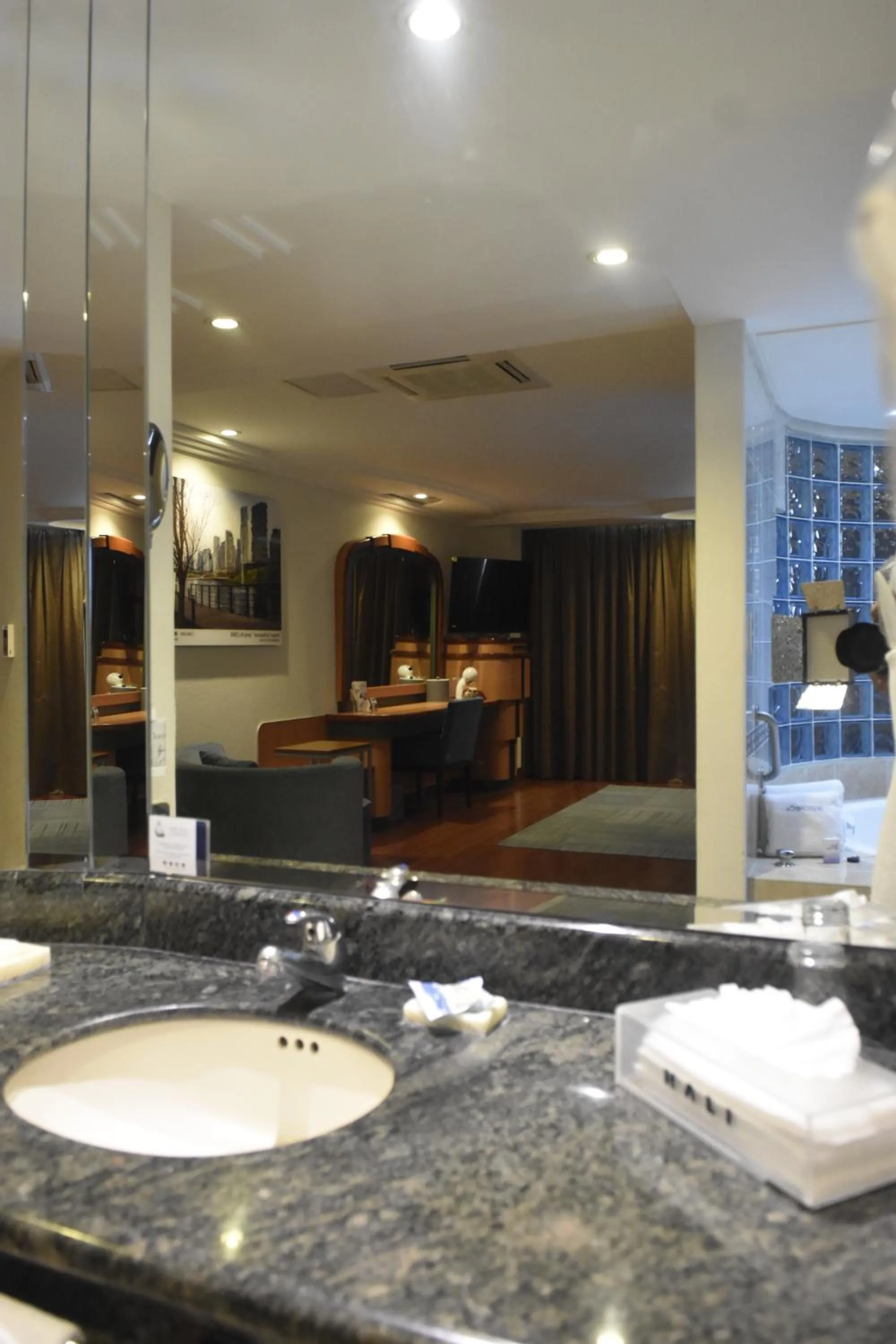 Bathroom in KALI Escandón Mexico City