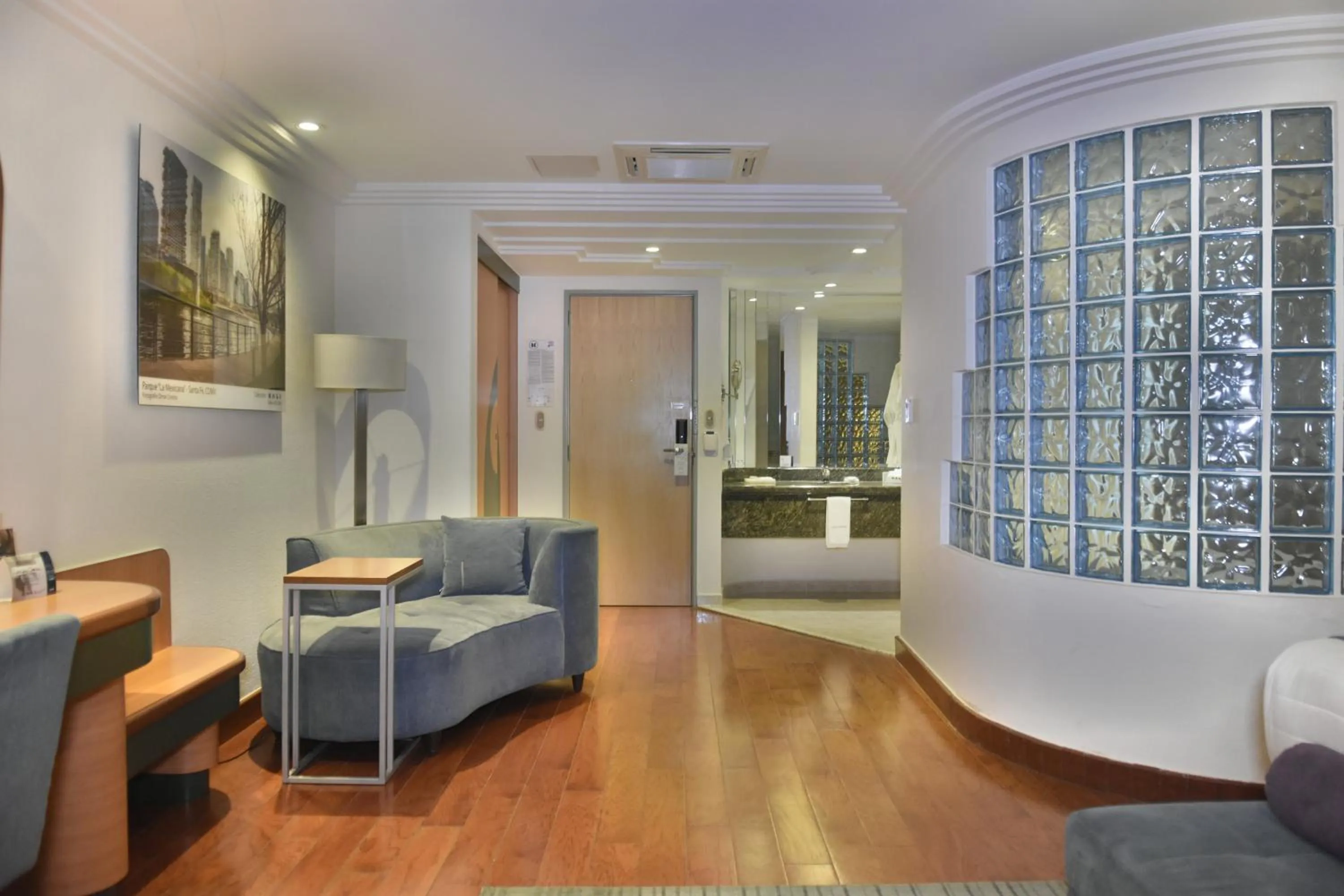 Bed in KALI Escandón Mexico City