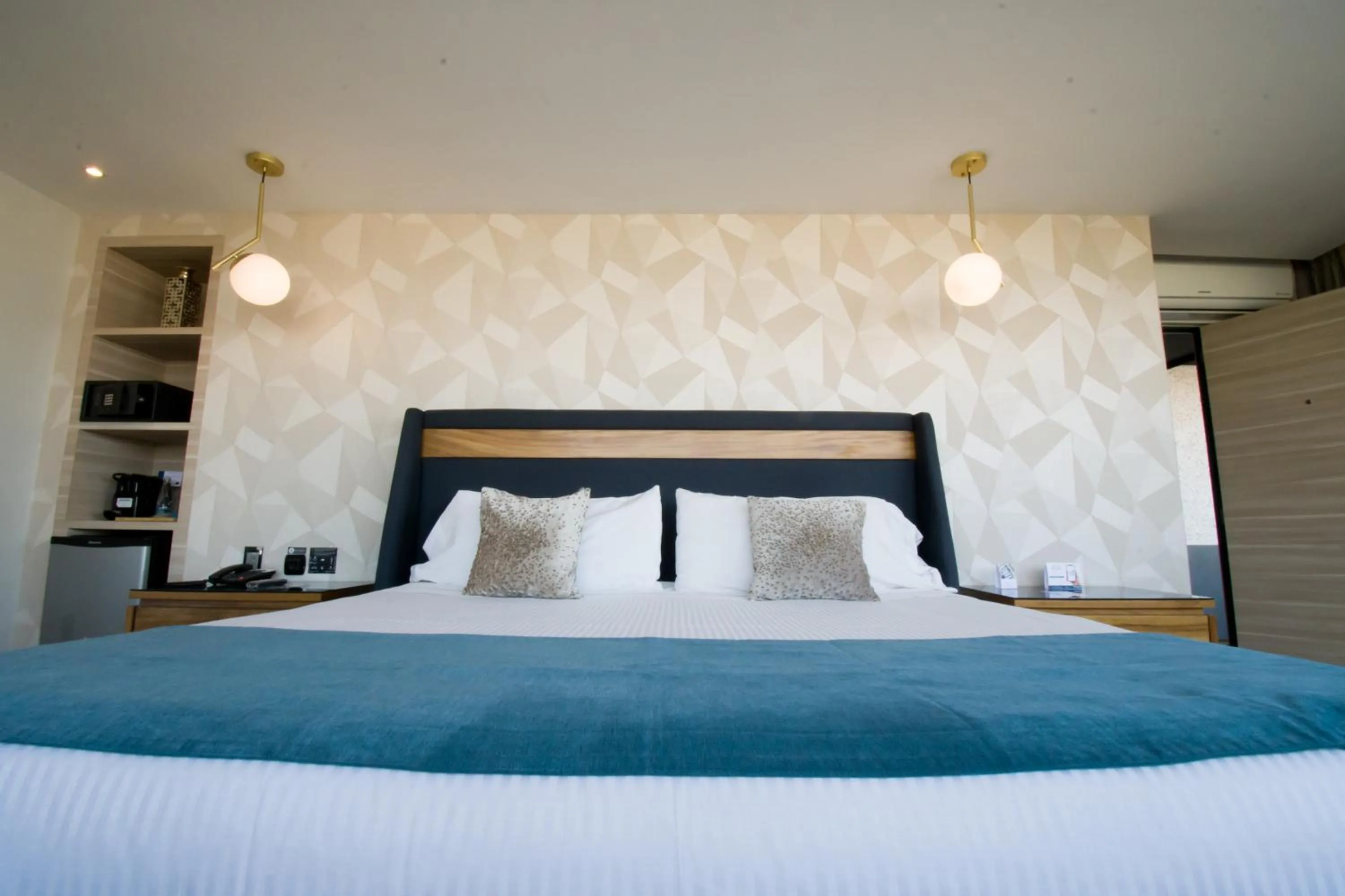 Photo of the whole room, Bed in KALI Escandón Mexico City