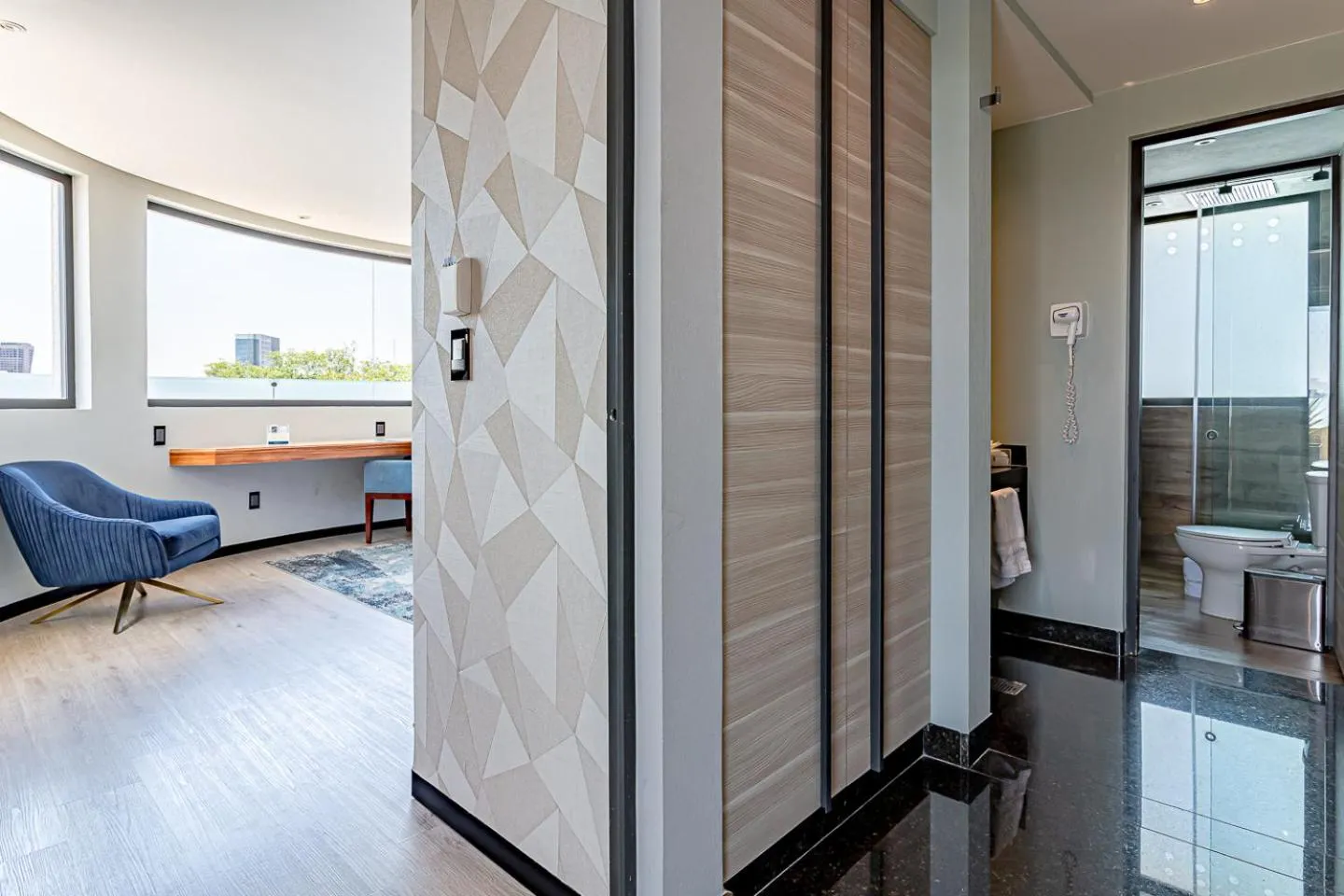 Shower in KALI Escandón Mexico City