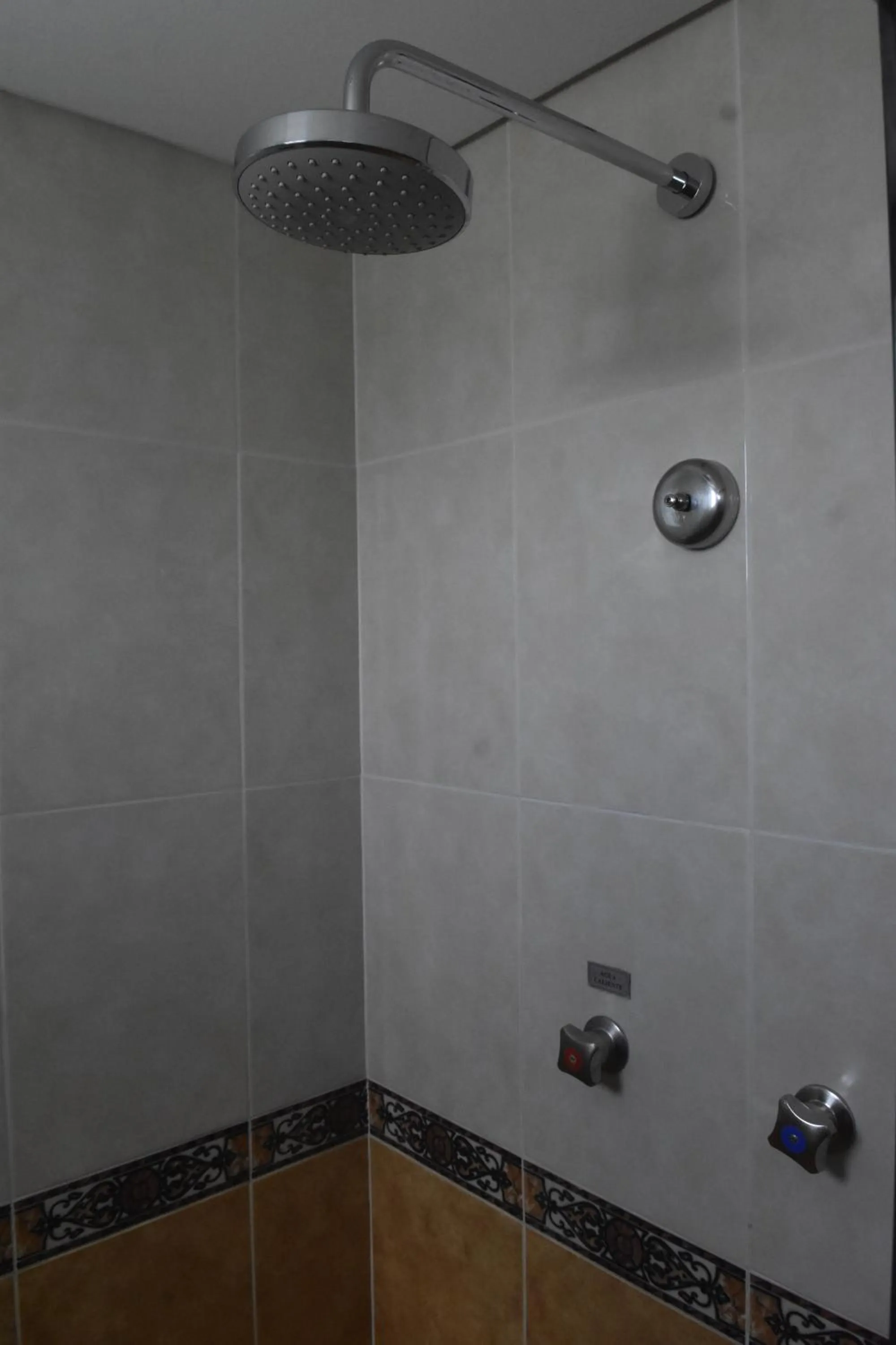 Shower in KALI Escandón Mexico City